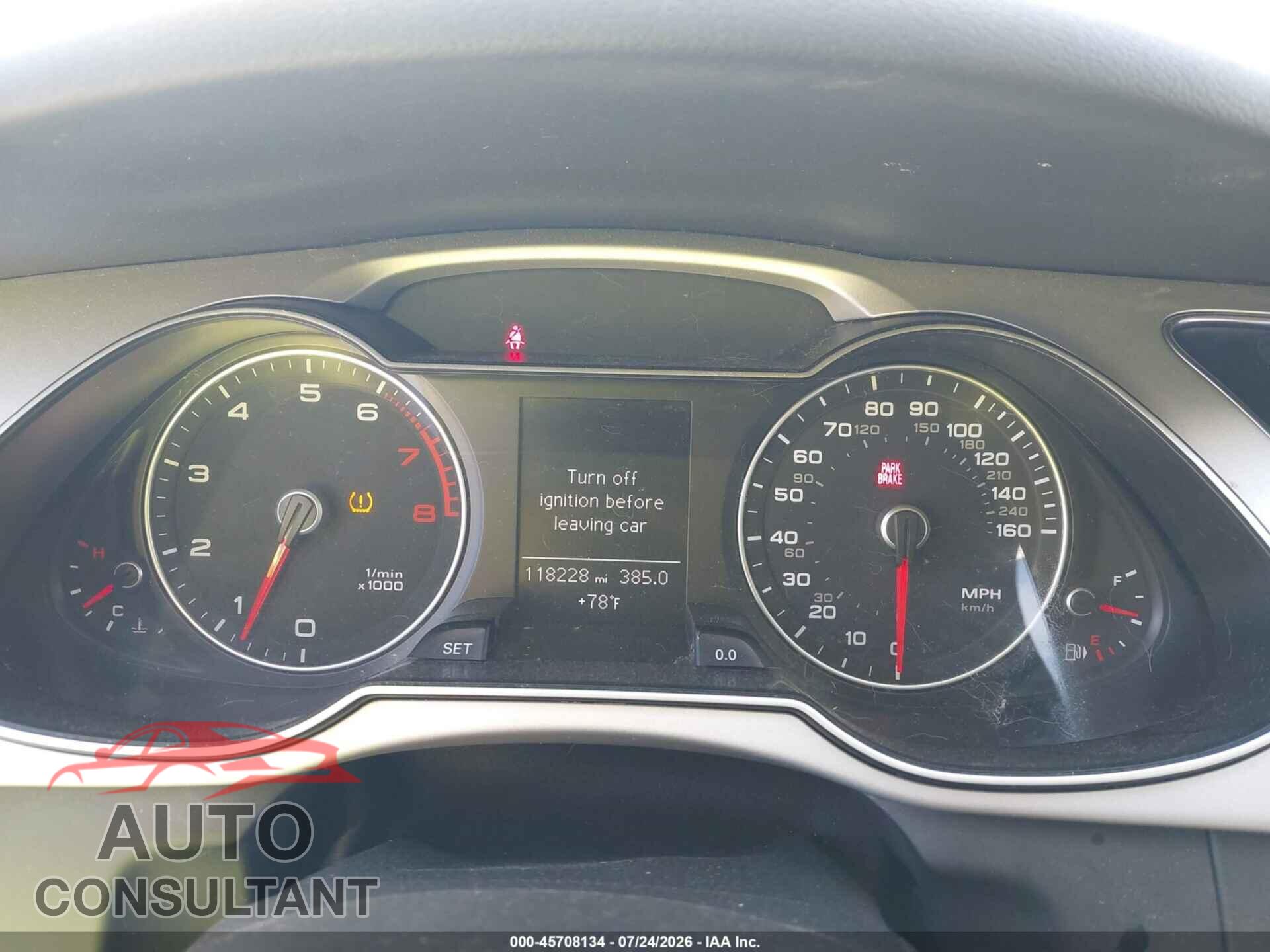 AUDI A4 2016 - WAUDFAFL7GN006802