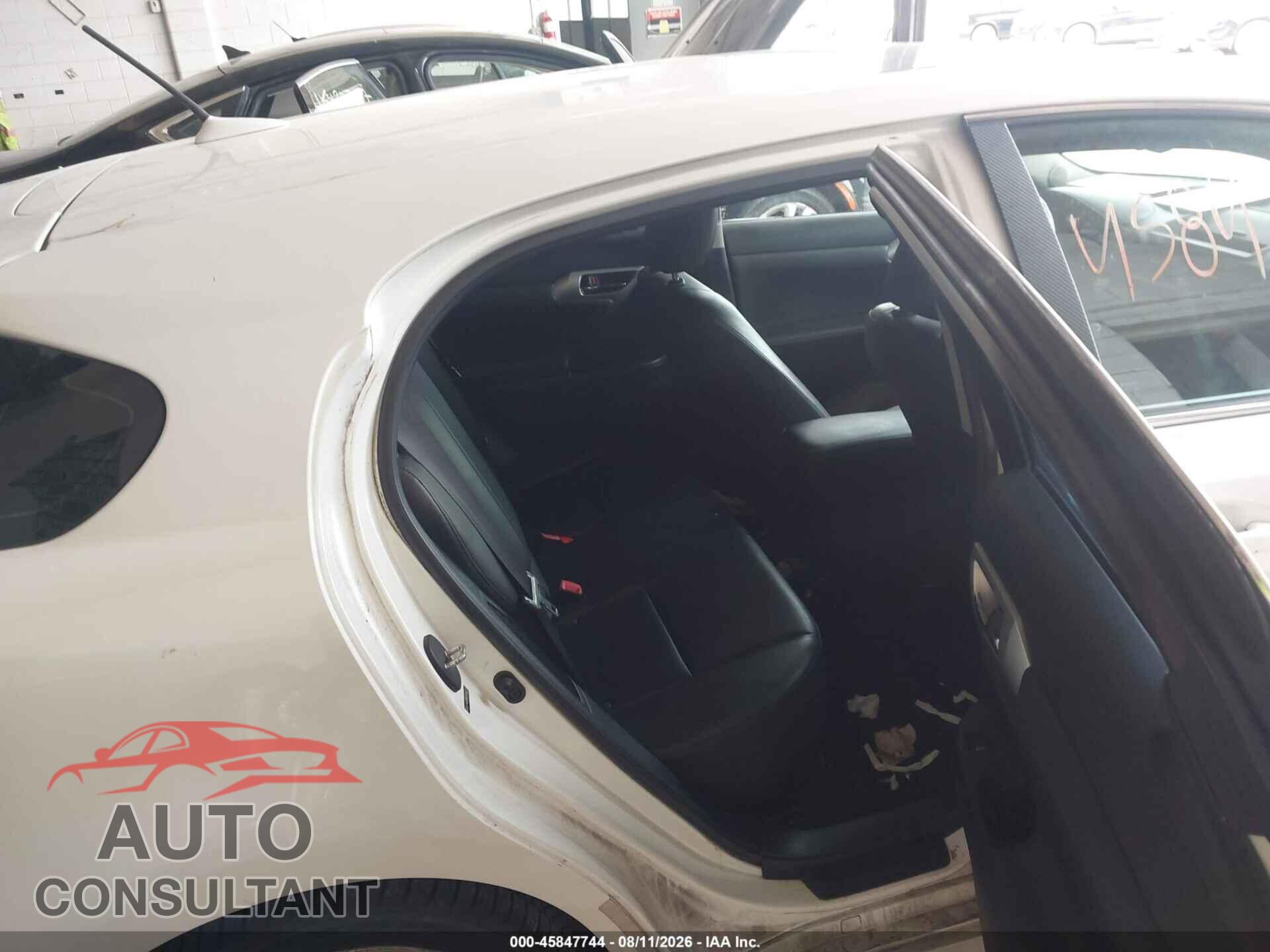 LEXUS CT 200H 2012 - JTHKD5BH2C2054131