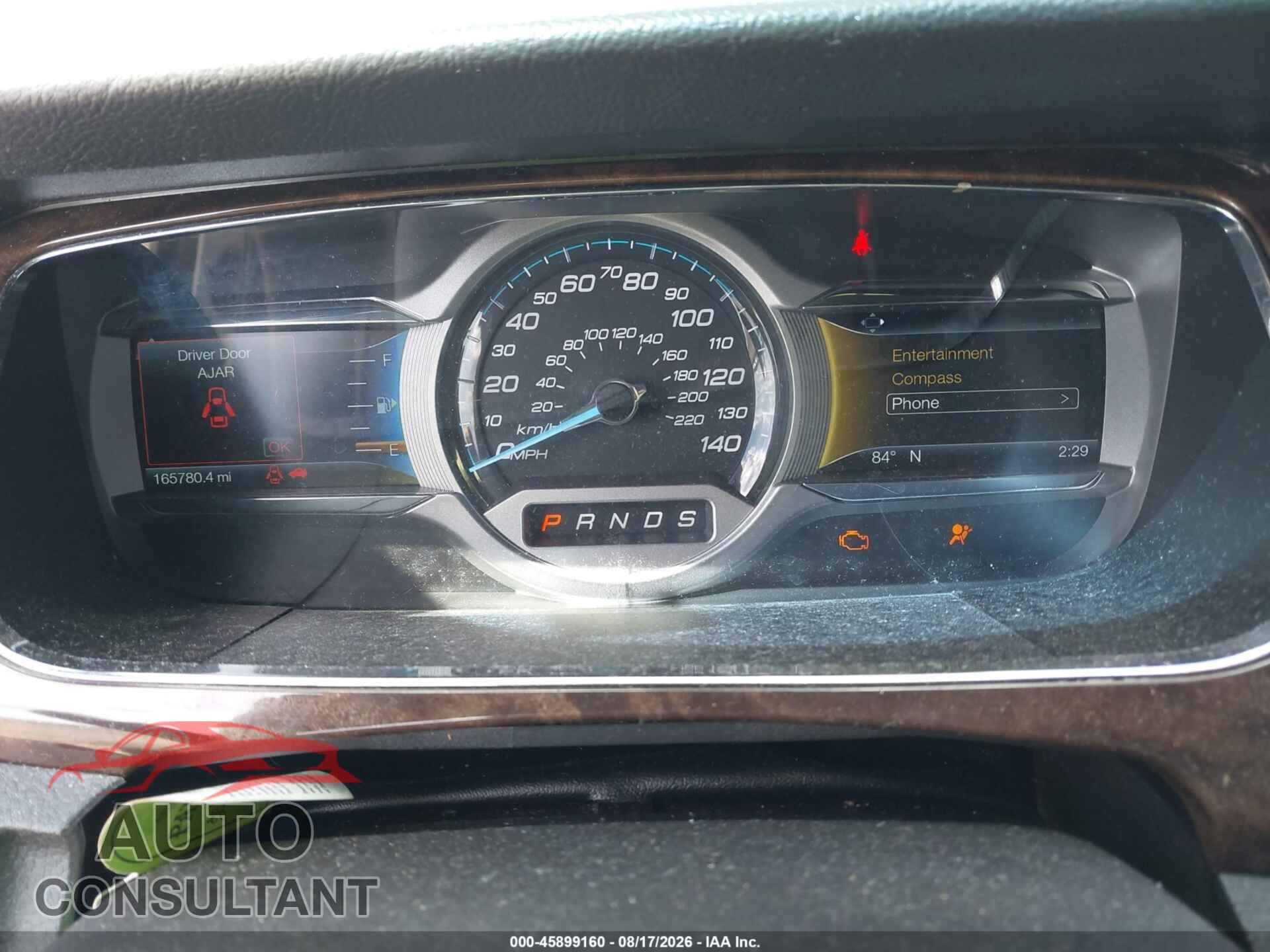 FORD TAURUS 2019 - 1FAHP2F86KG108999