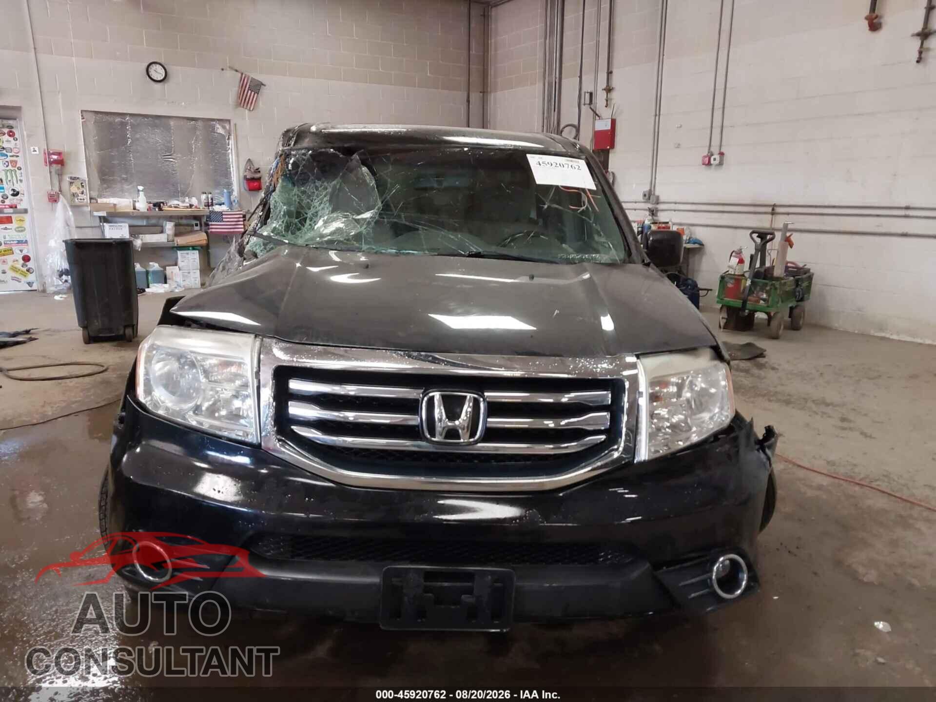 HONDA PILOT 2013 - 5FNYF4H52DB067148