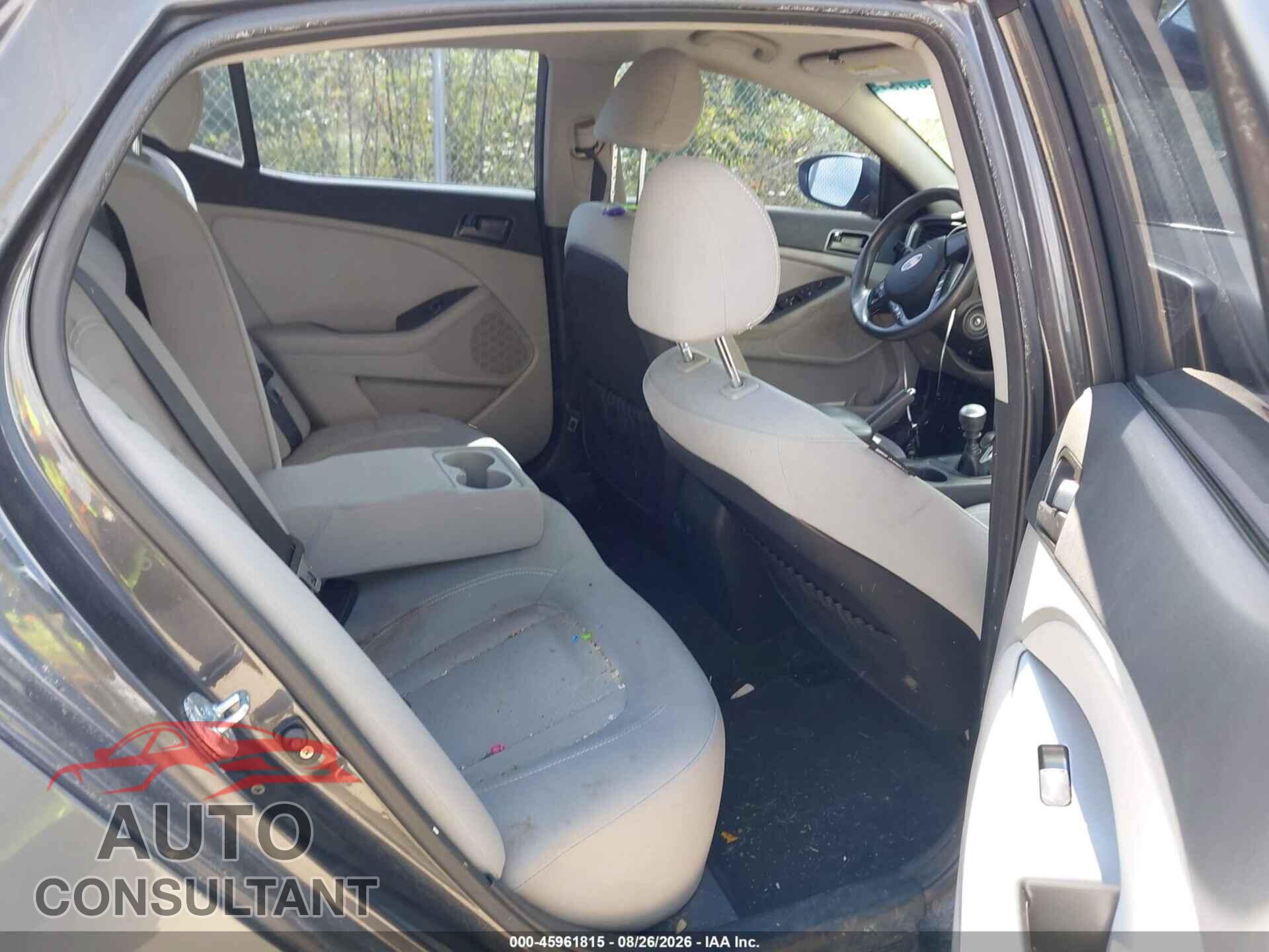 KIA OPTIMA 2011 - KNAGM4A73B5100196