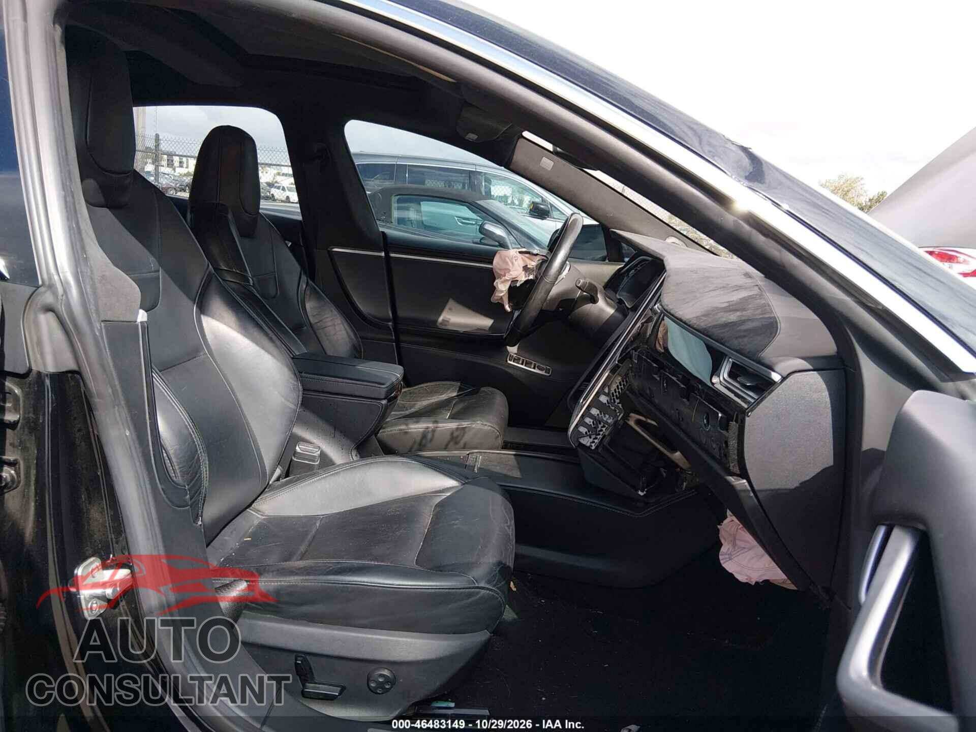 TESLA MODEL S 2016 - 5YJSA1E49GF144195