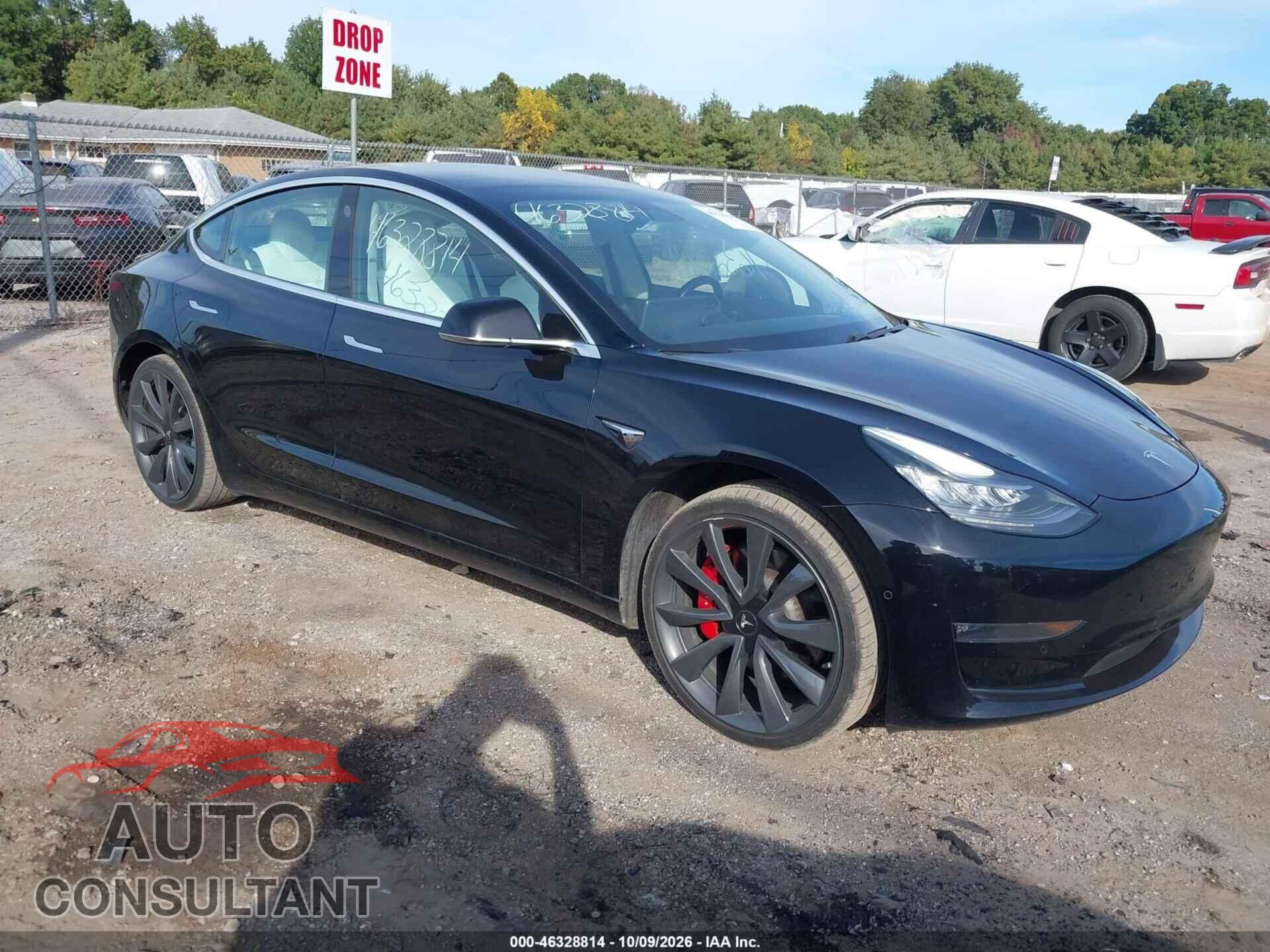 TESLA MODEL 3 2019 - 5YJ3E1EB3KF367364