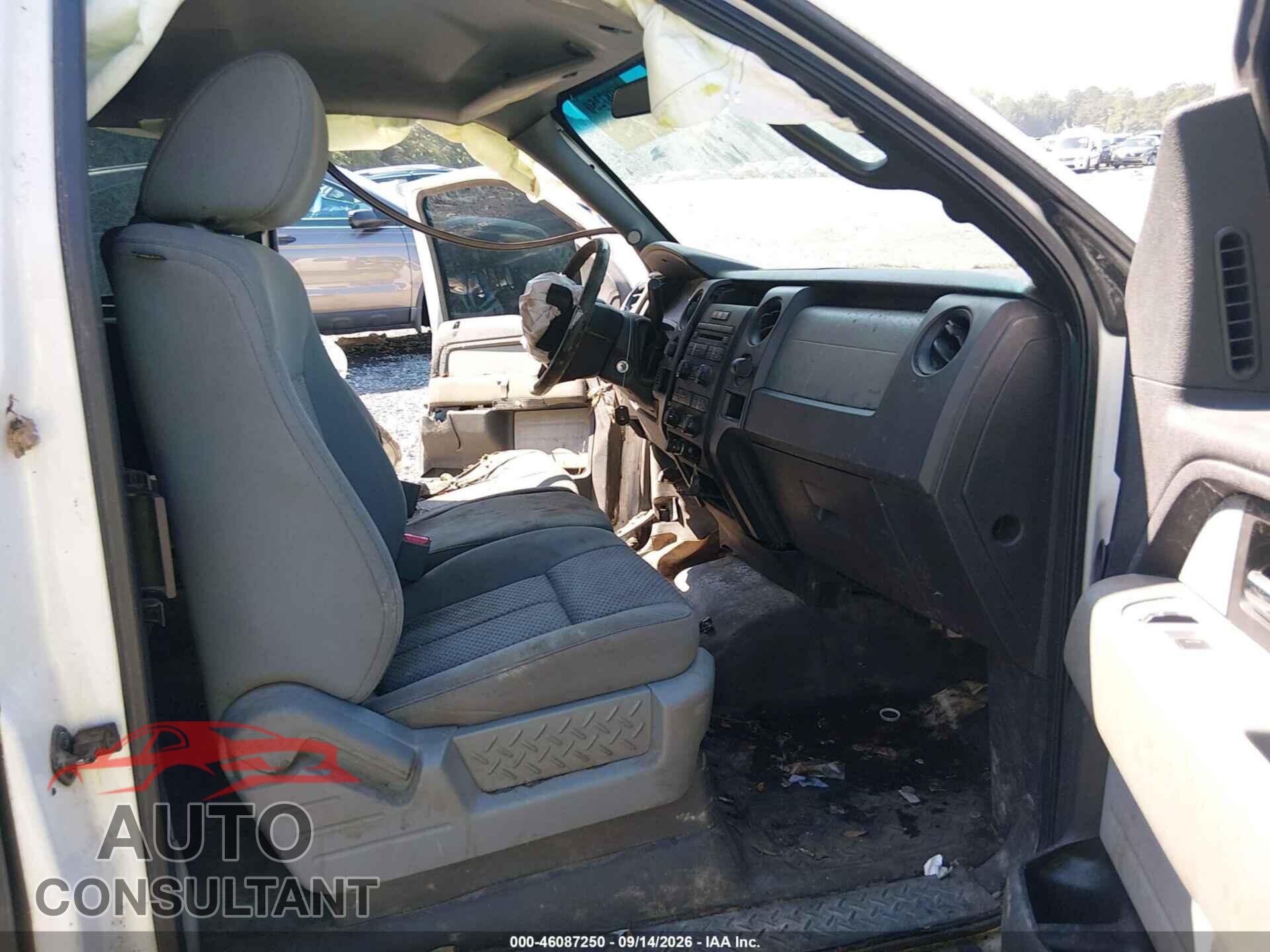 FORD F-150 2012 - 1FTFX1EF2CFC61527