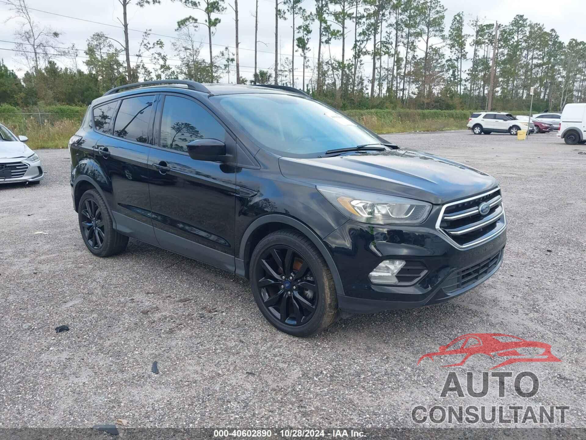 FORD ESCAPE 2018 - 1FMCU0GD3JUC26548