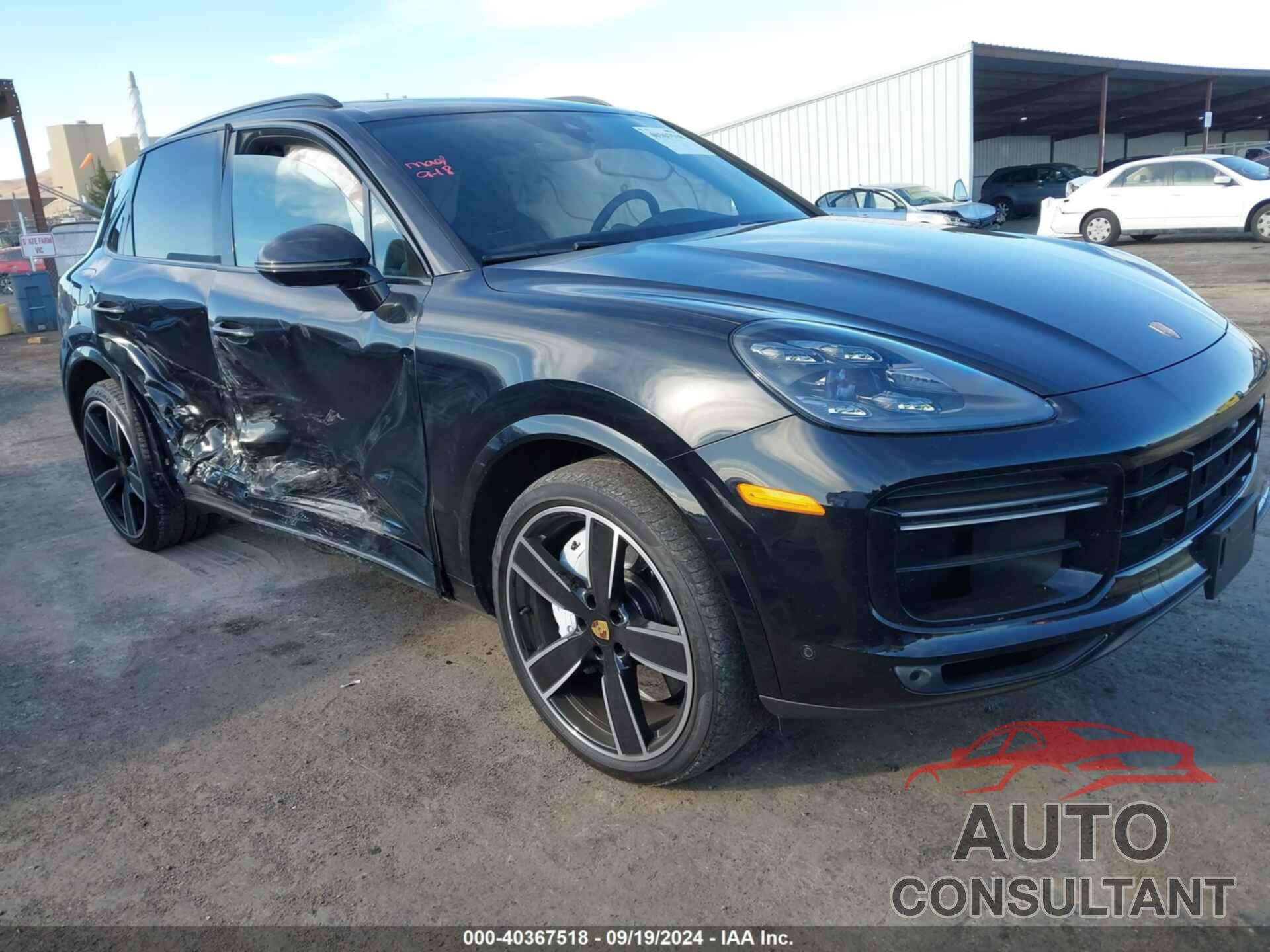 PORSCHE CAYENNE 2022 - WP1AF2AY2NDA44471