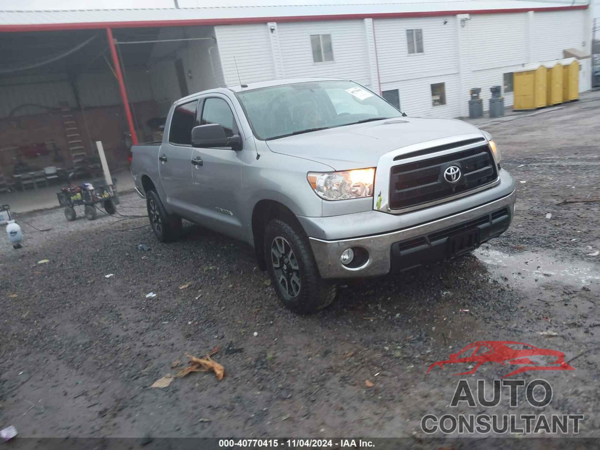 TOYOTA TUNDRA 2013 - 5TFDM5F15DX047847