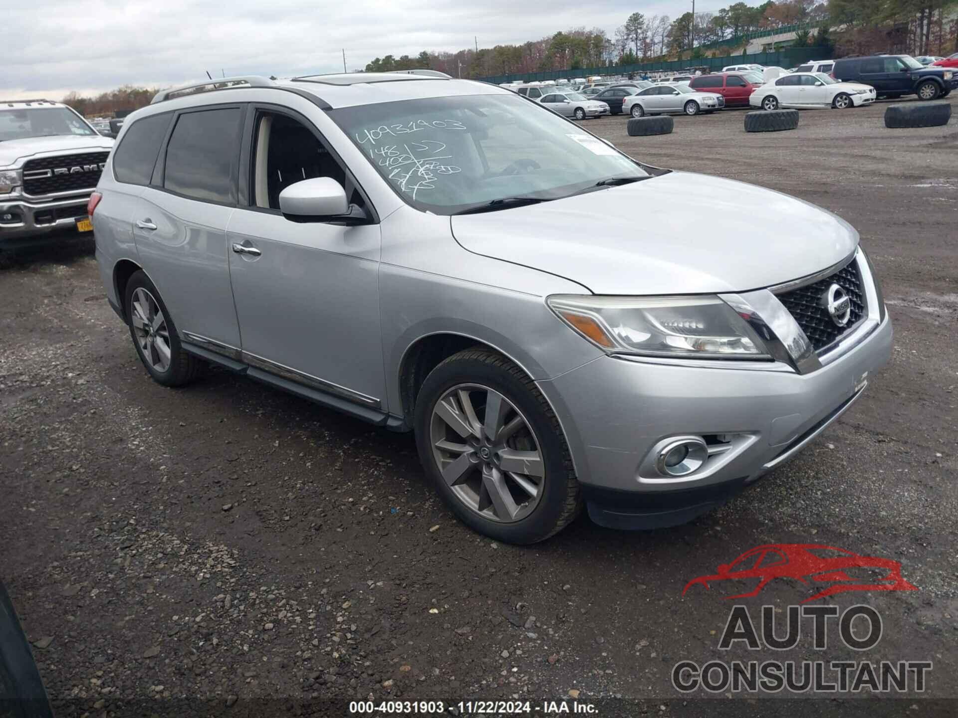 NISSAN PATHFINDER 2013 - 5N1AR2MN0DC654069