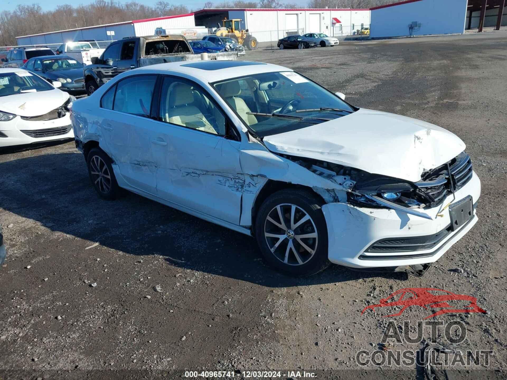 VOLKSWAGEN JETTA 2017 - 3VWDB7AJ9HM203924