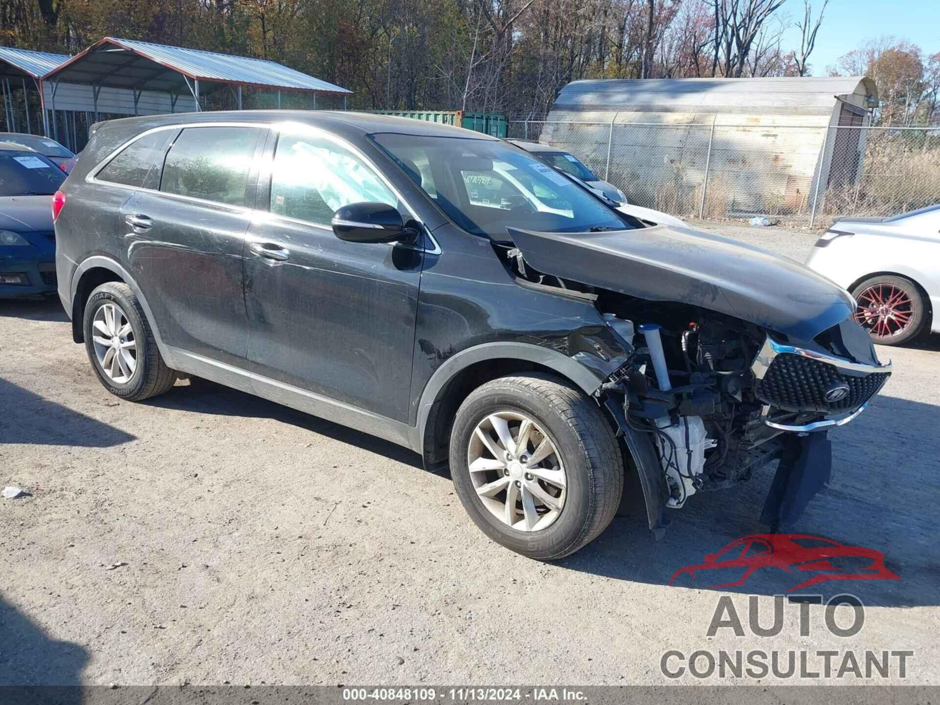 KIA SORENTO 2018 - 5XYPG4A39JG423505