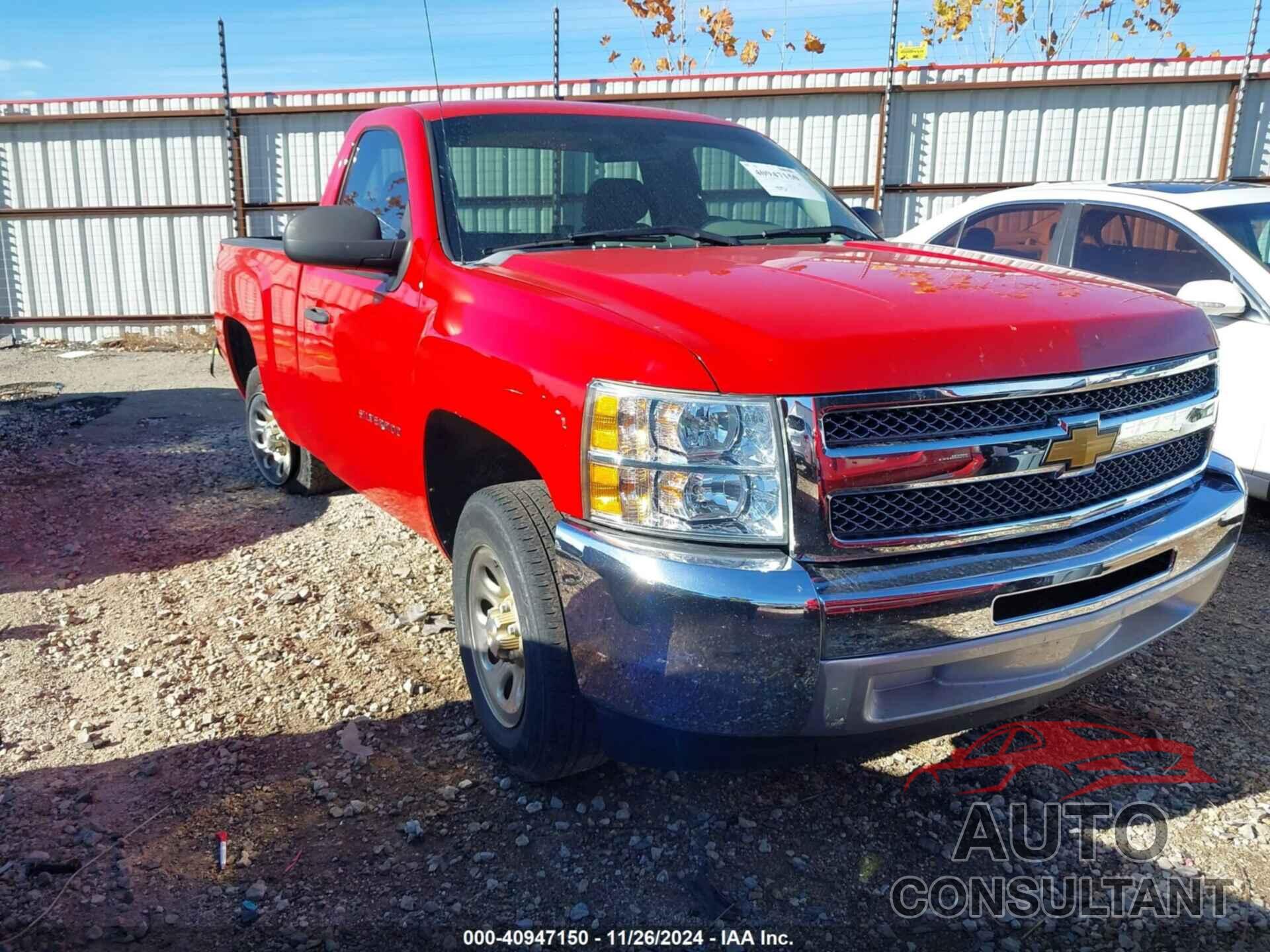 CHEVROLET SILVERADO 1500 2013 - 1GCNCPEX3DZ322824