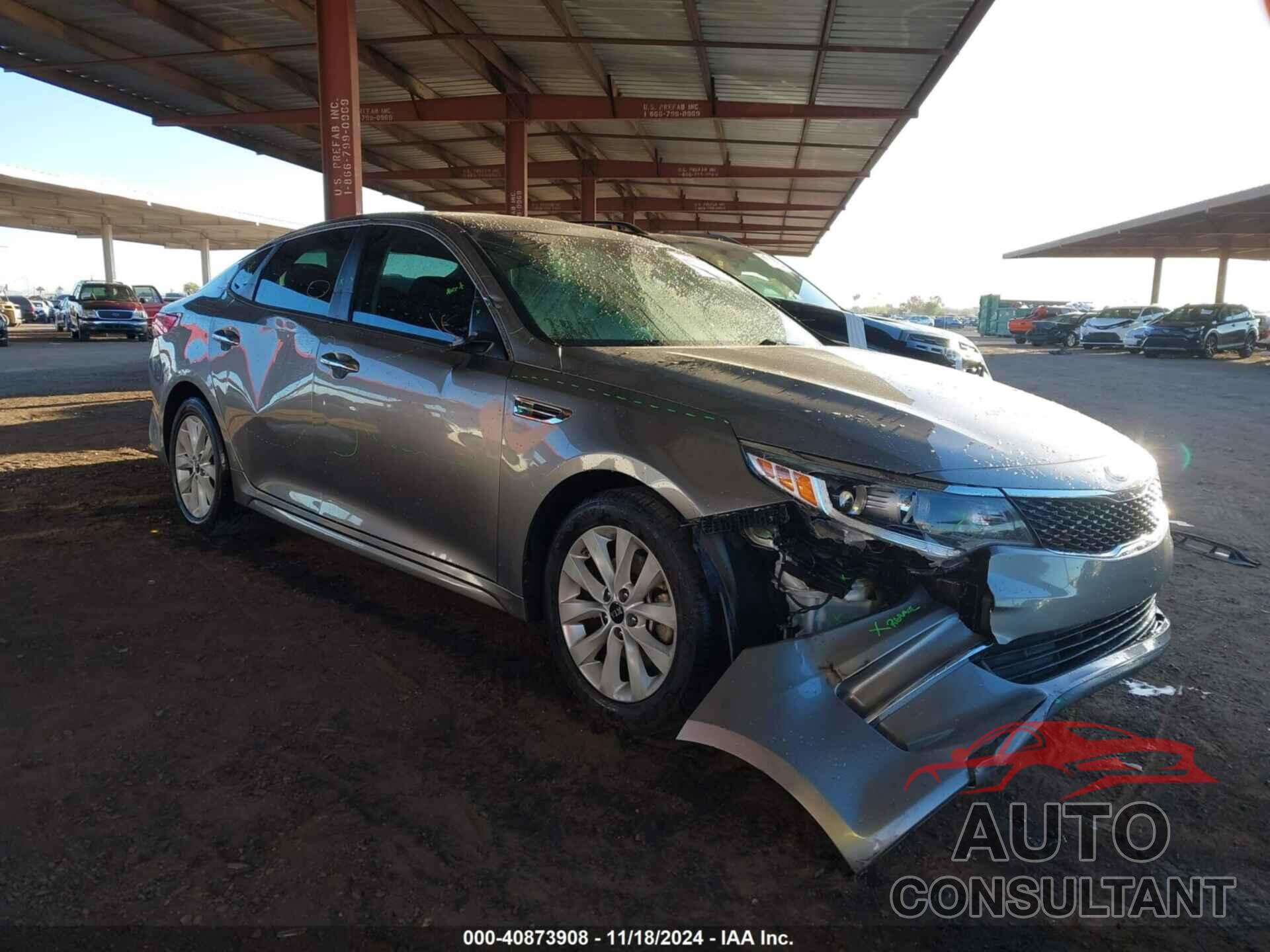 KIA OPTIMA 2018 - 5XXGT4L38JG261895