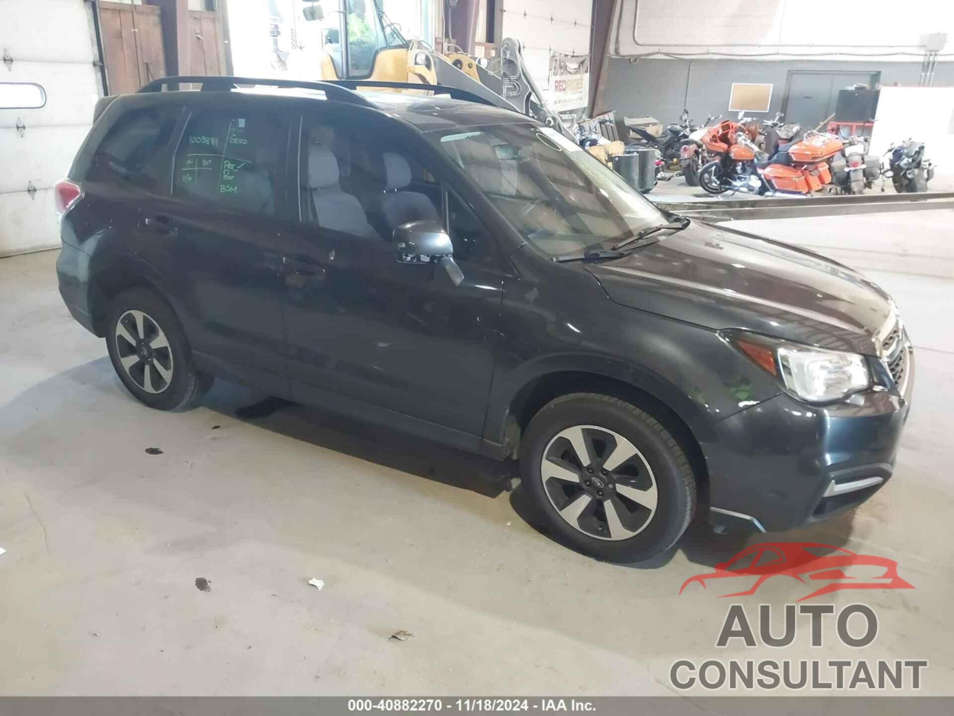 SUBARU FORESTER 2017 - JF2SJAECXHH405831