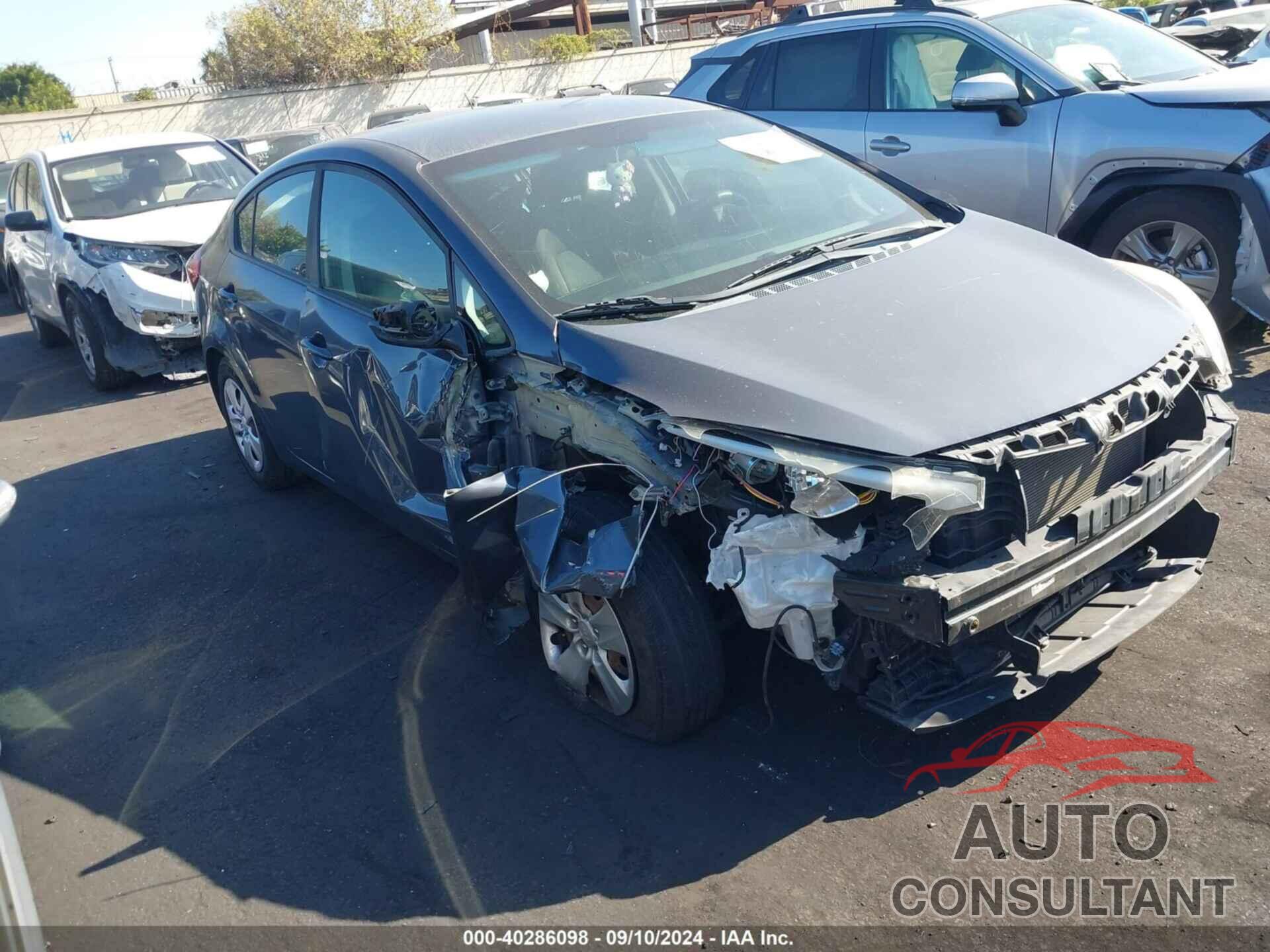 KIA FORTE 2016 - KNAFK4A67G5589198