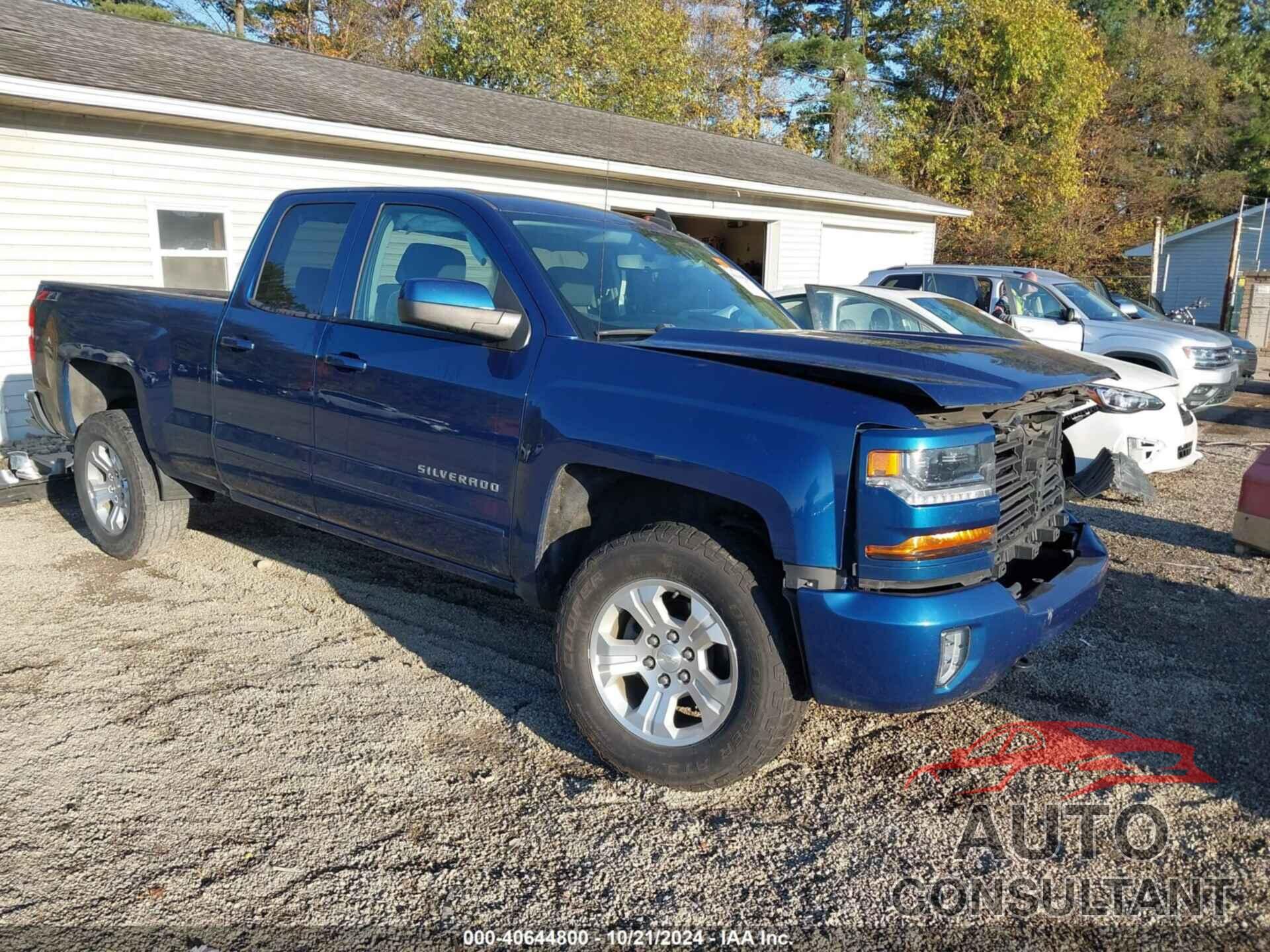 CHEVROLET SILVERADO 1500 2018 - 2GCVKREC2J1106107