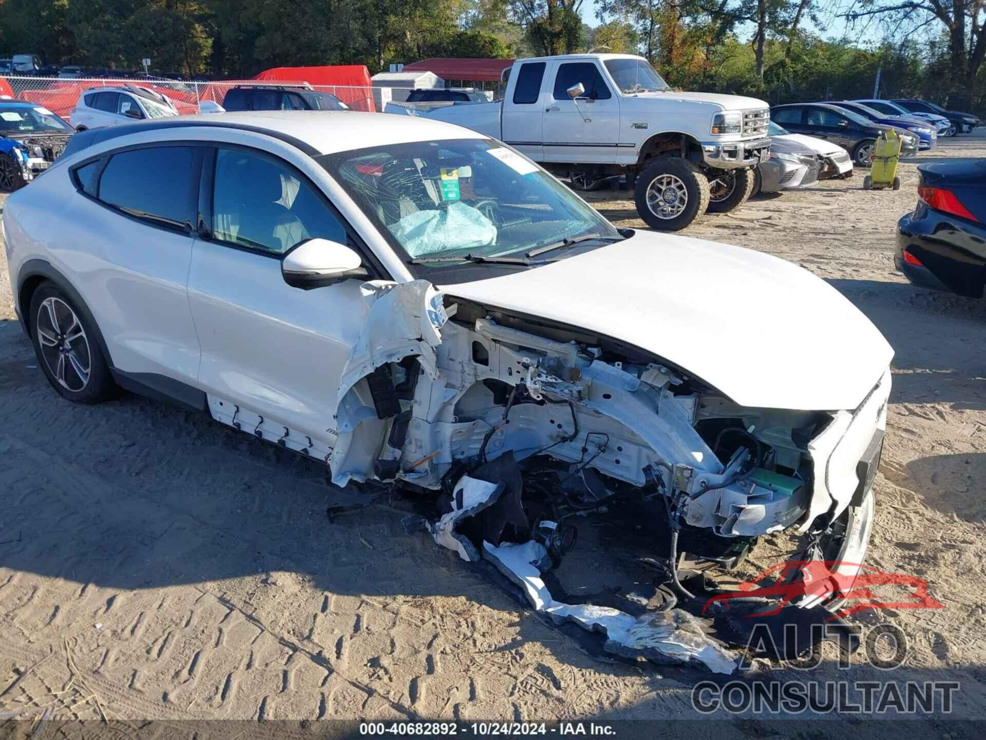 FORD MUSTANG MACH-E 2022 - 3FMTK1RM2NMA62115