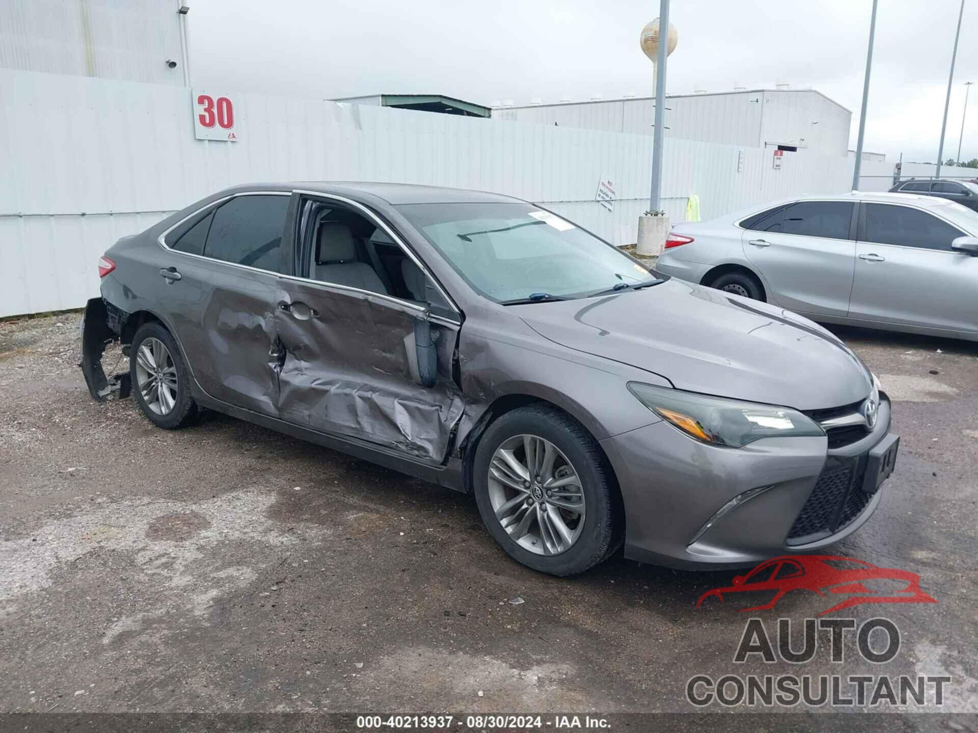 TOYOTA CAMRY 2016 - 4T1BF1FK2GU558808