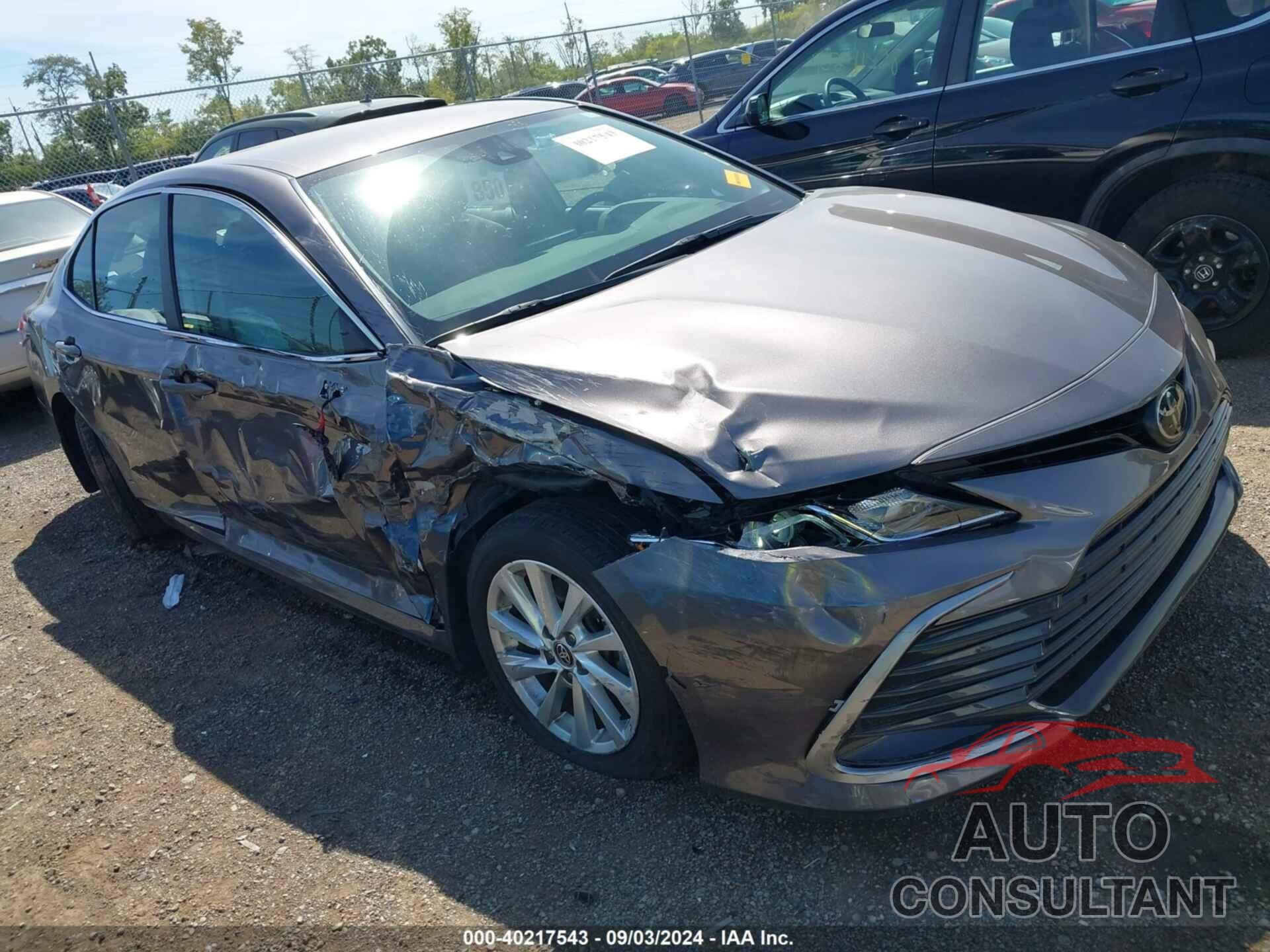 TOYOTA CAMRY 2023 - 4T1C11AK7PU768766