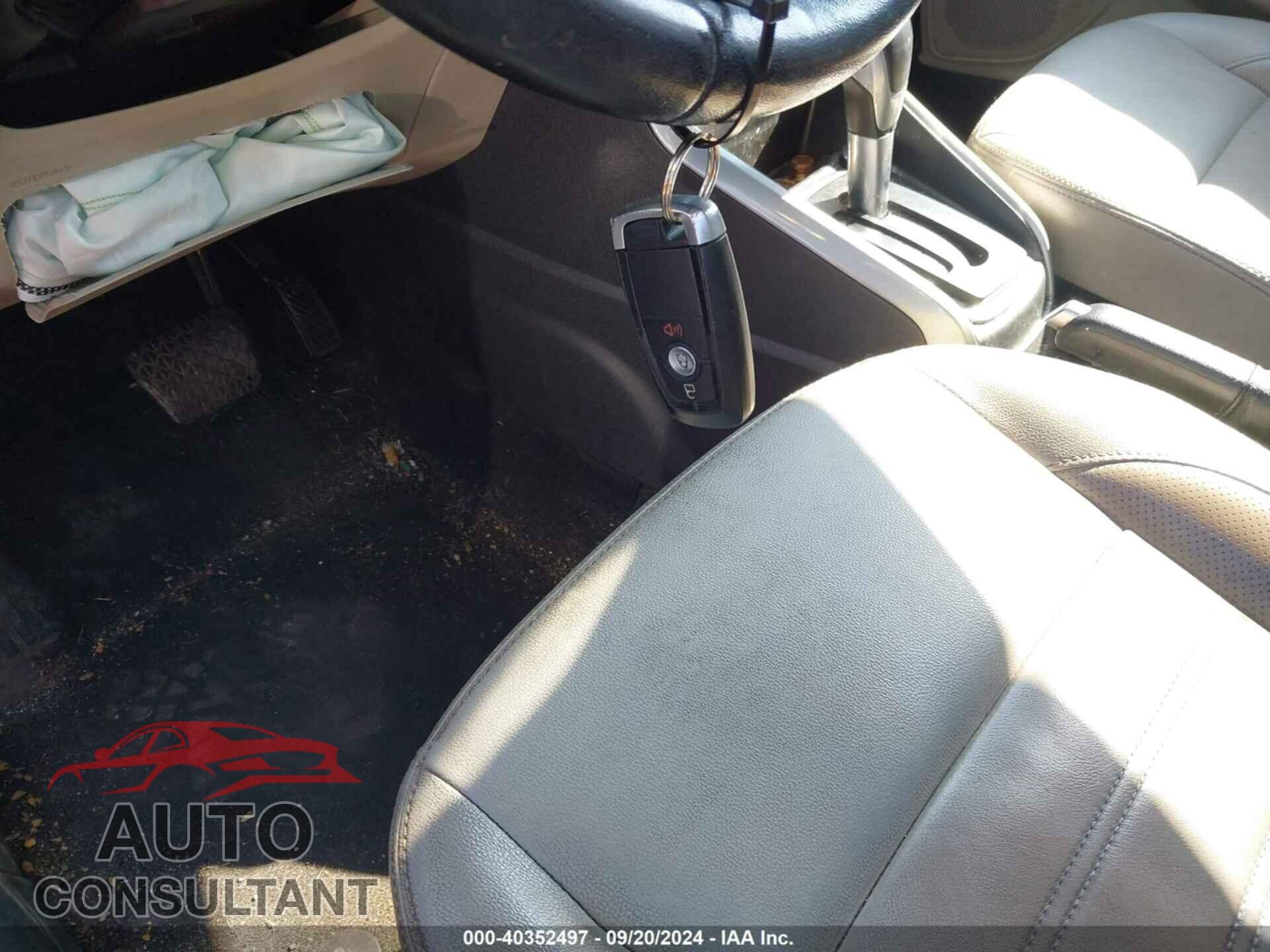 FORD ECOSPORT 2019 - MAJ6S3KL2KC288317