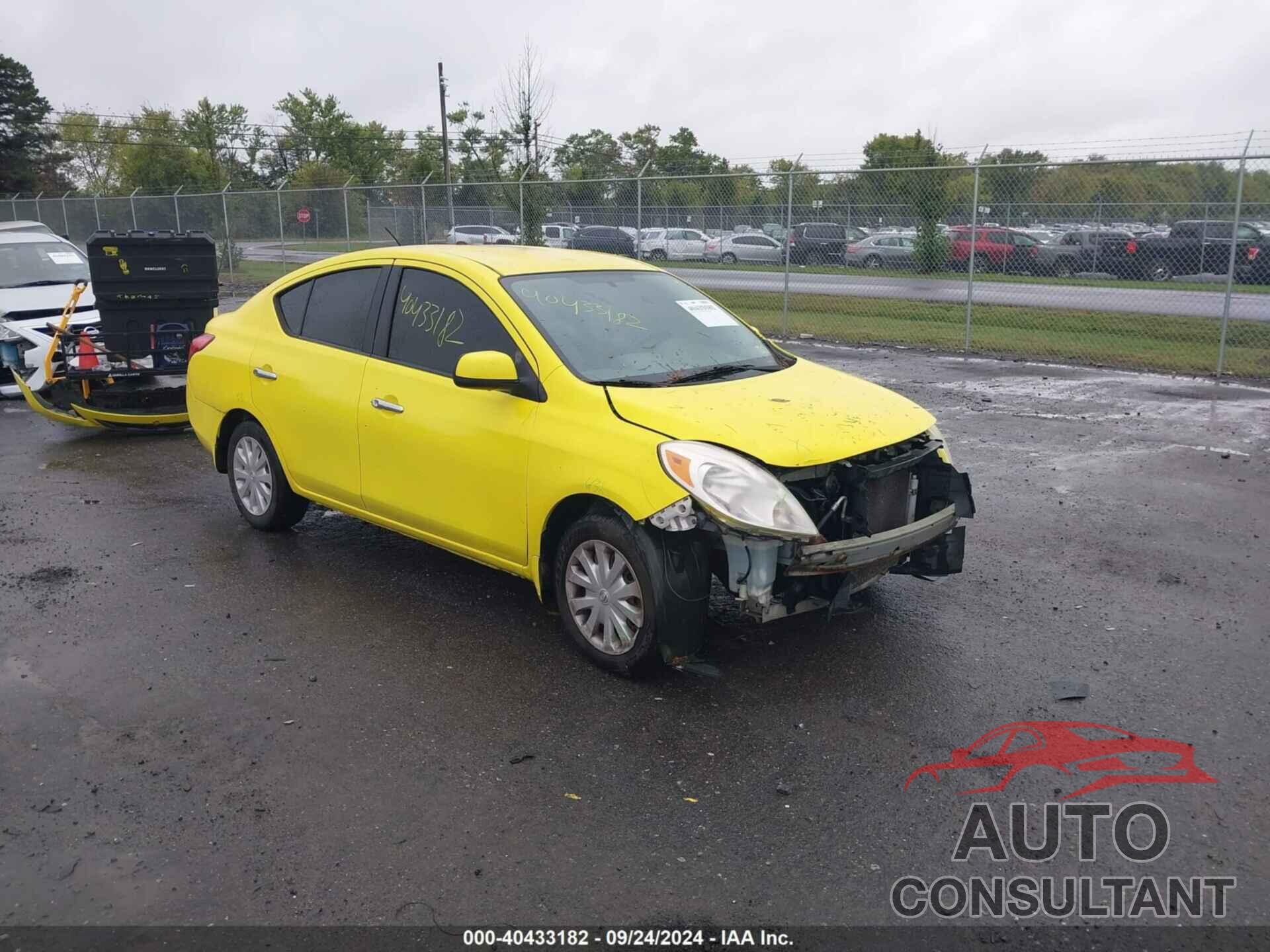 NISSAN VERSA 2012 - 3N1CN7AP9CL852473