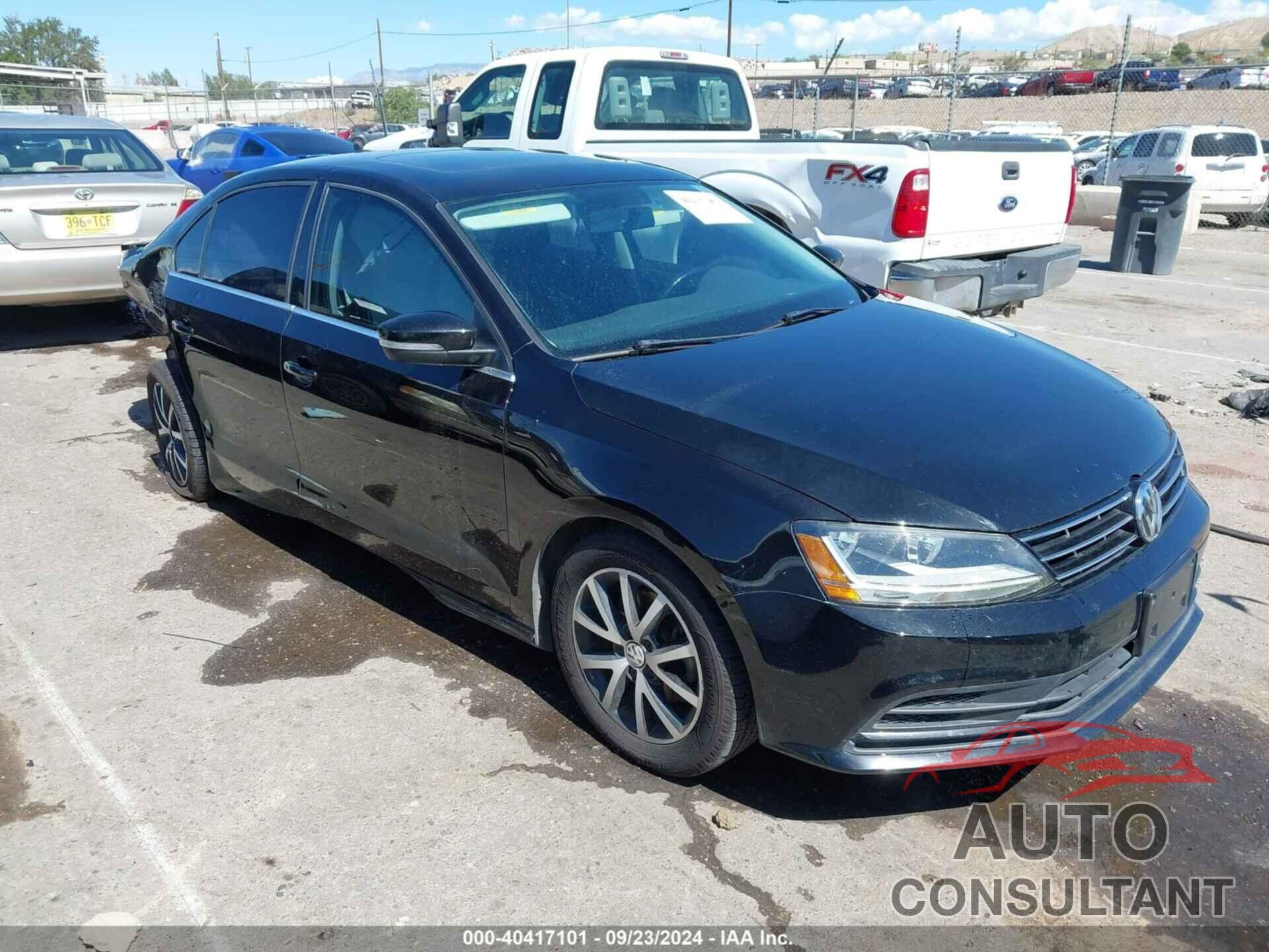 VOLKSWAGEN JETTA 2018 - 3VWDB7AJ4JM236285