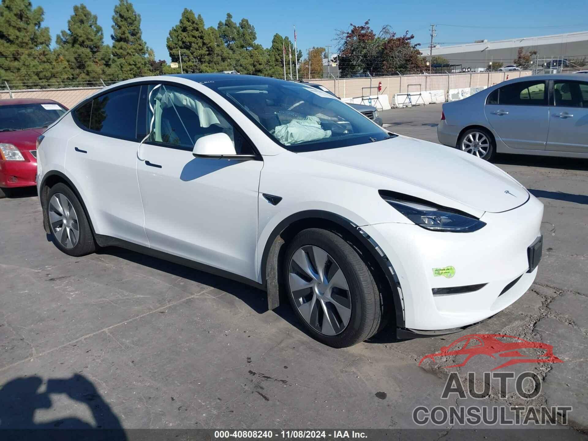 TESLA MODEL Y 2023 - 7SAYGDEE0PF746909