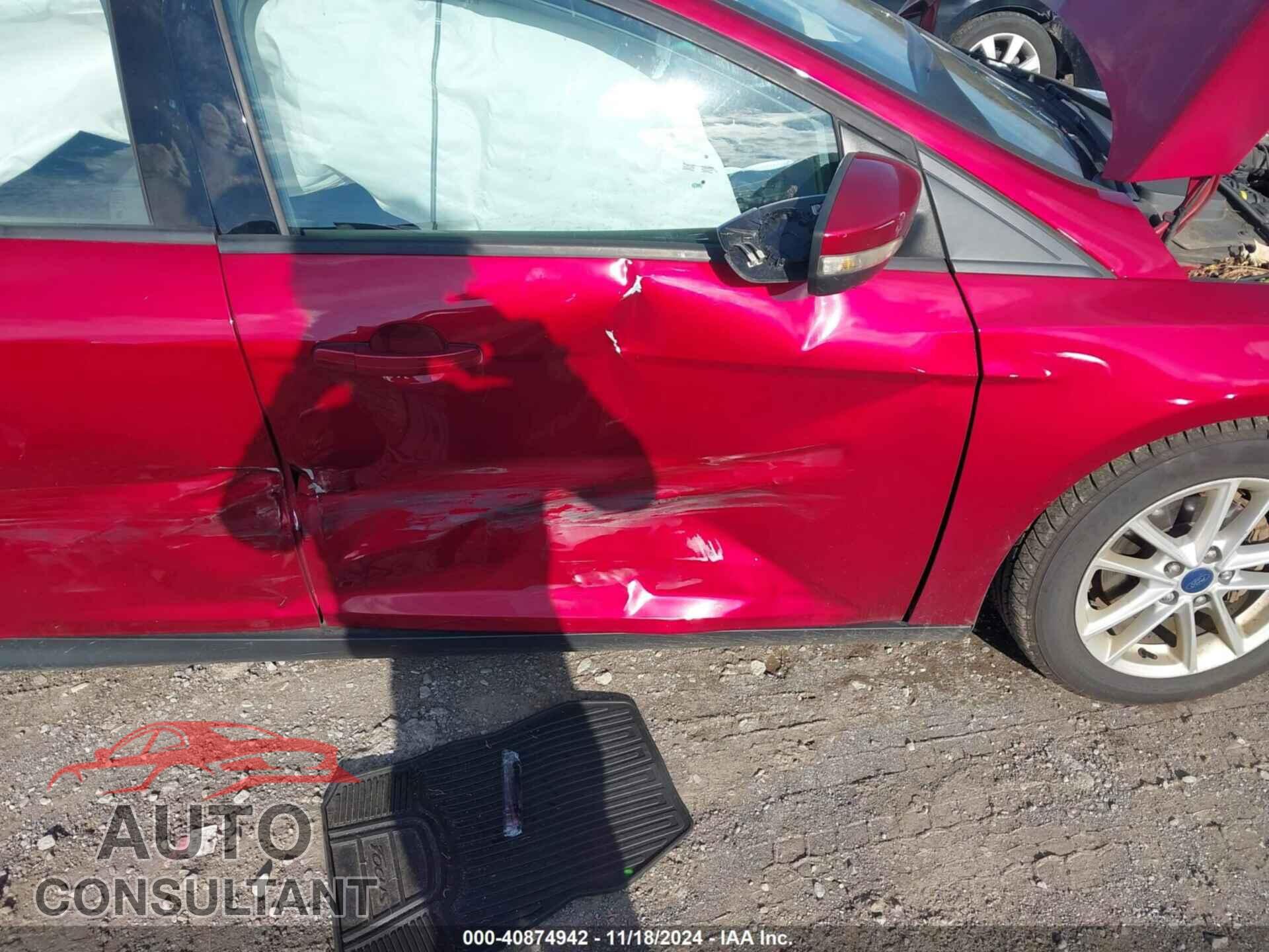 FORD FOCUS 2017 - 1FADP3F25HL219088