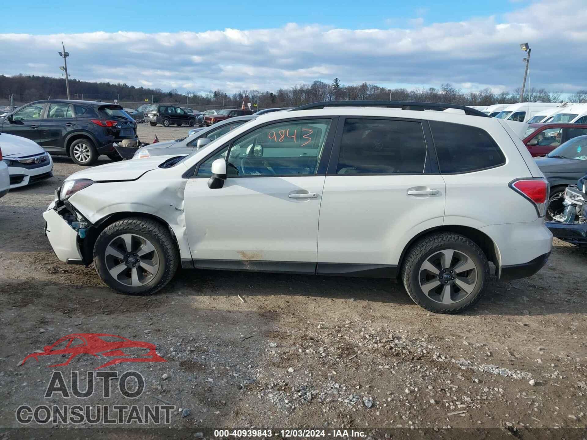 SUBARU FORESTER 2017 - JF2SJAGC2HH441607