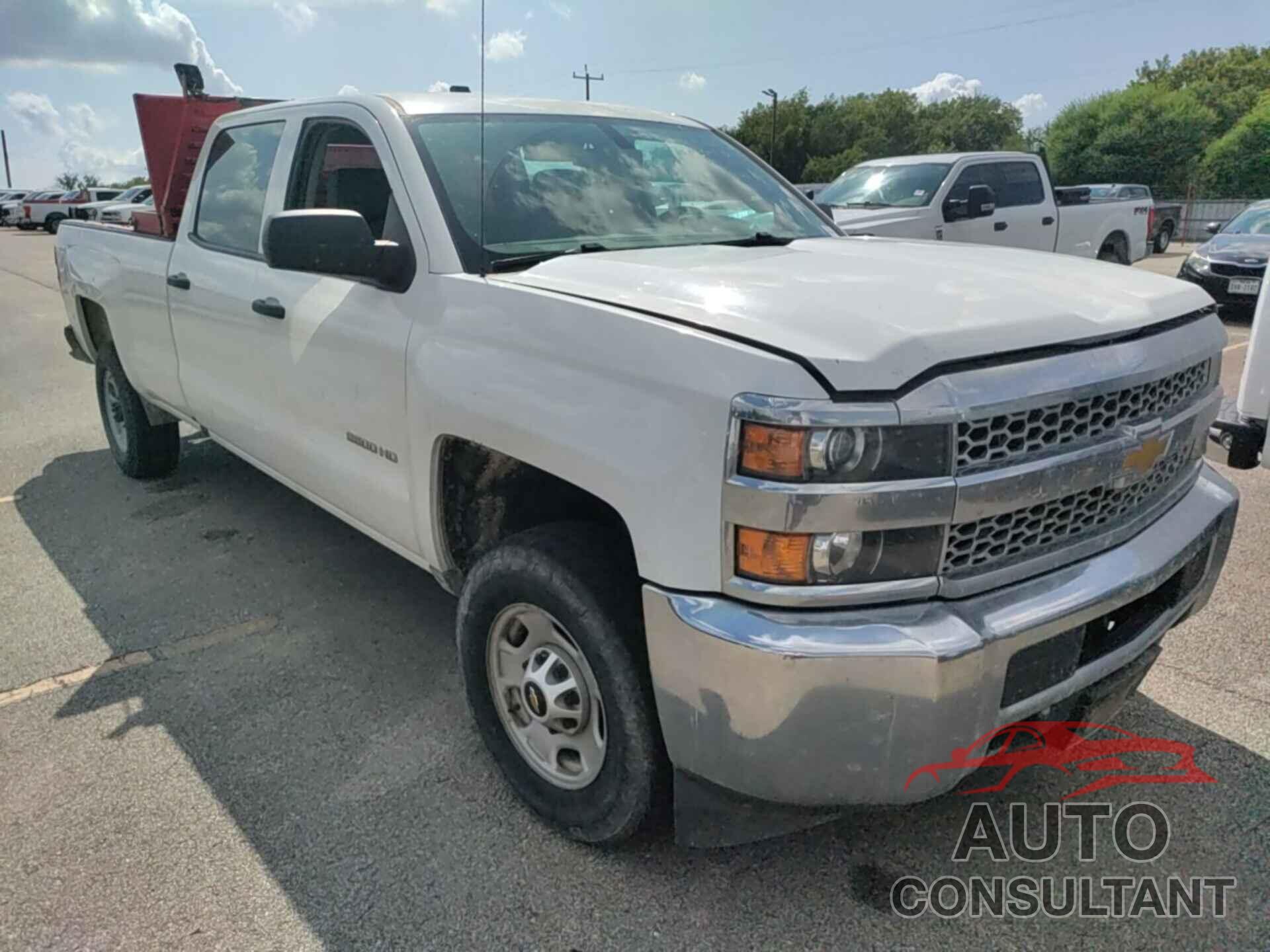CHEVROLET SILVERADO 2500HD 2019 - 1GC1CREG5KF177326