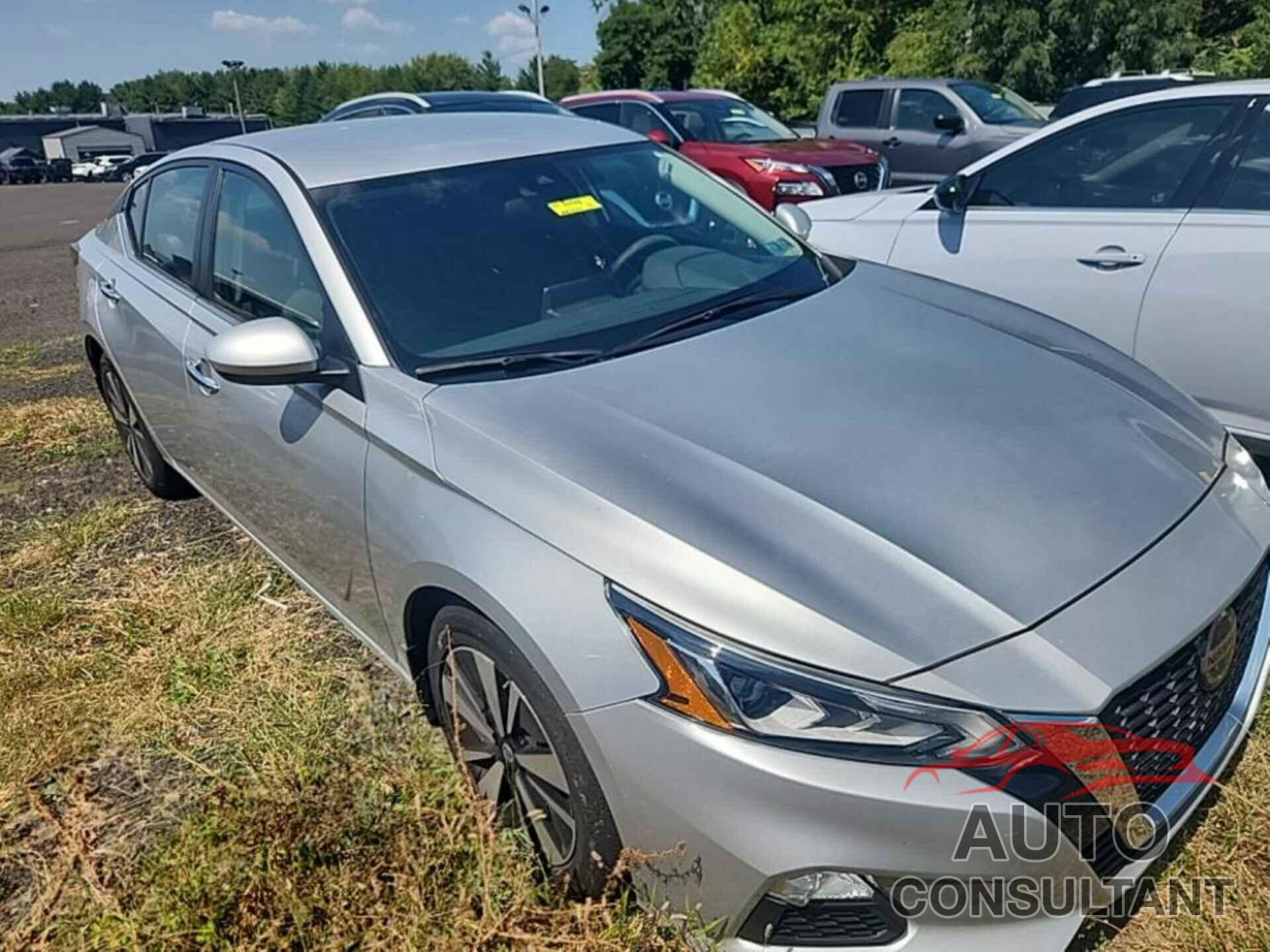 NISSAN ALTIMA 2022 - 1N4BL4DV3NN382831