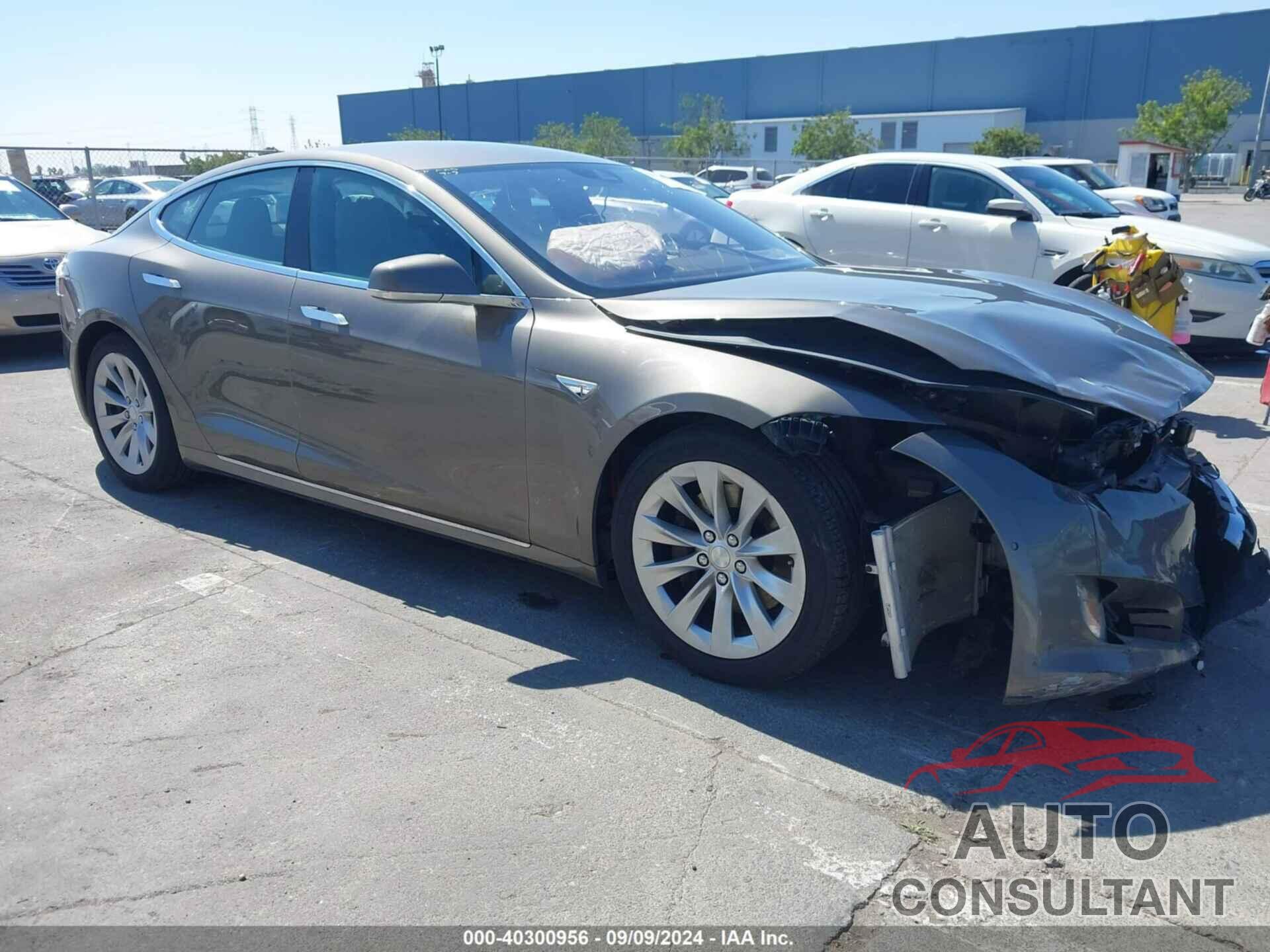 TESLA MODEL S 2016 - 5YJSA1E23GF139220