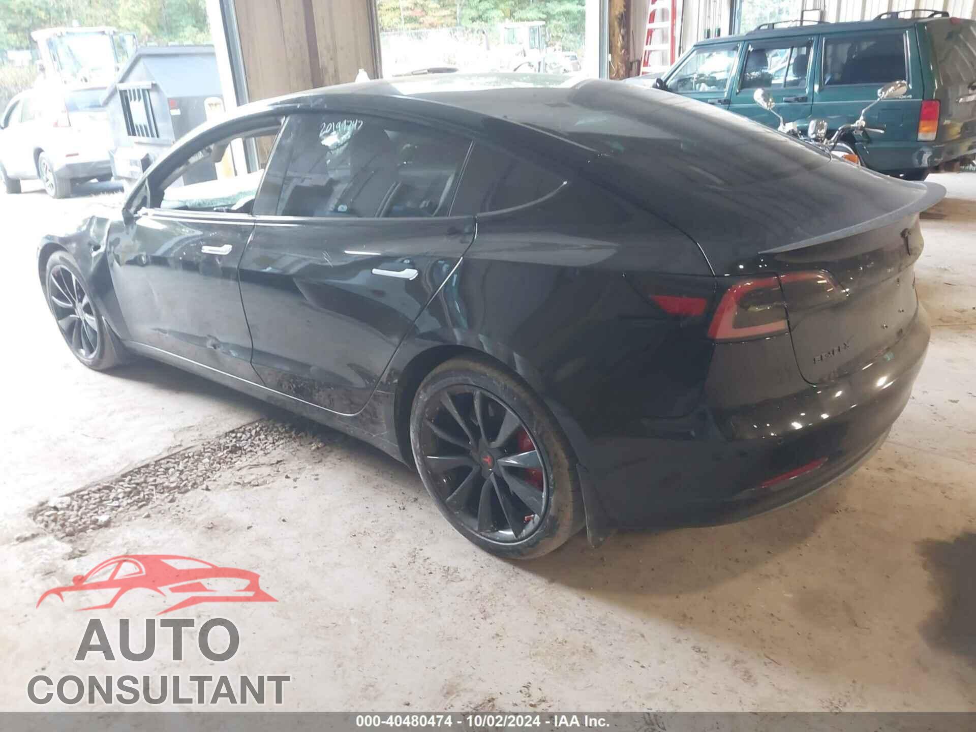 TESLA MODEL 3 2018 - 5YJ3E1EBXJF086600