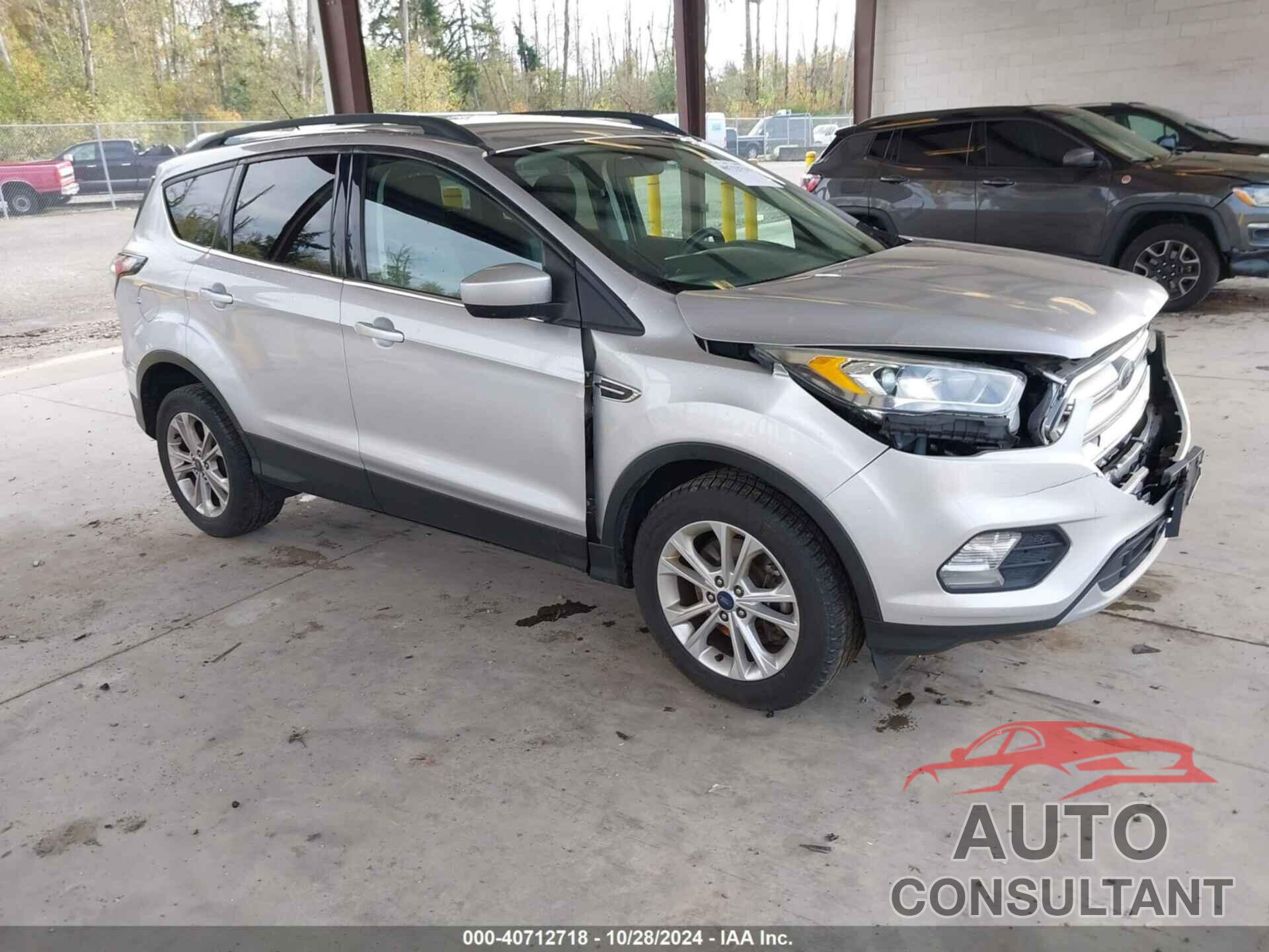 FORD ESCAPE 2017 - 1FMCU9GD9HUA83250