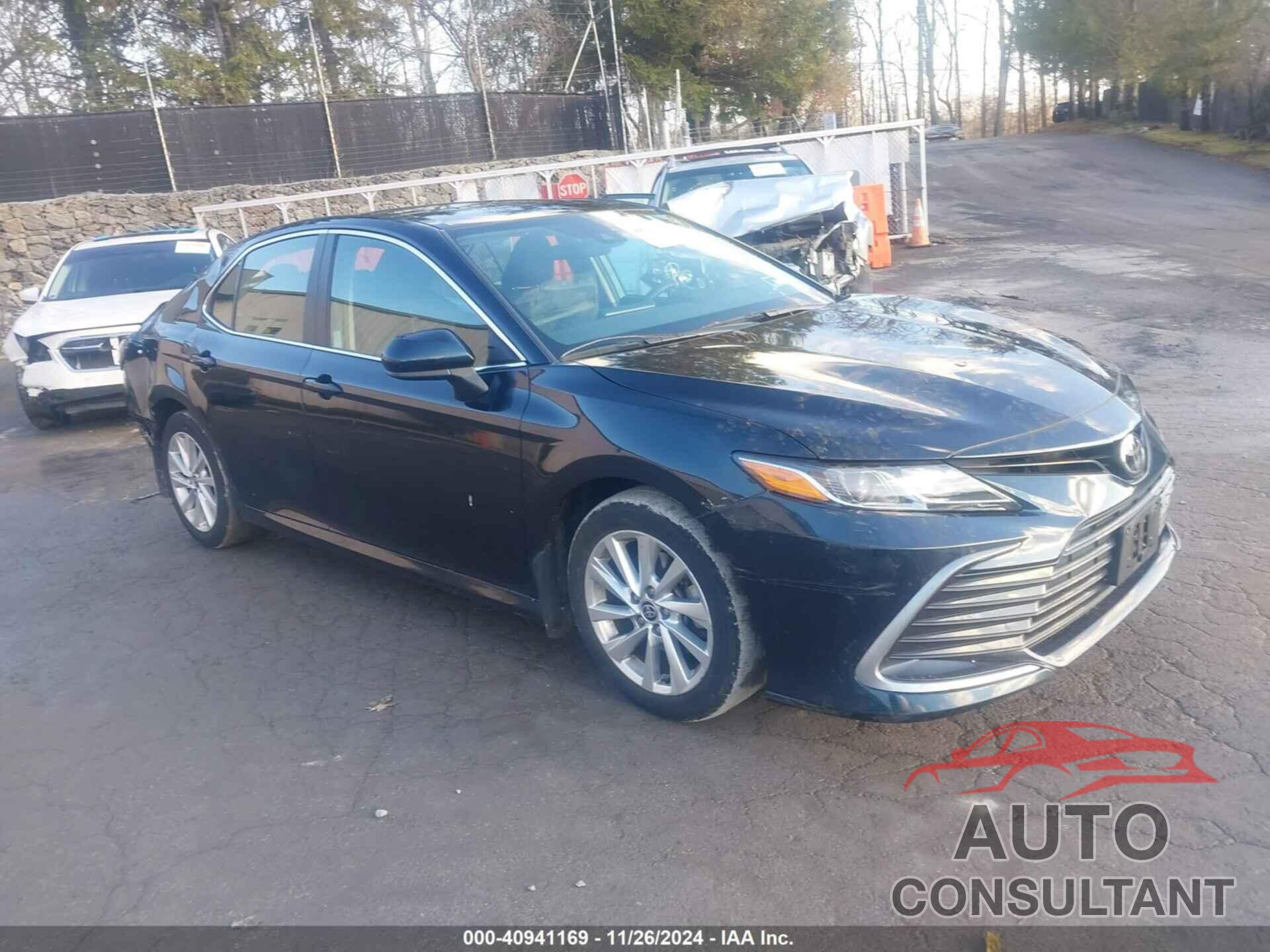 TOYOTA CAMRY 2021 - 4T1C11BK1MU024297