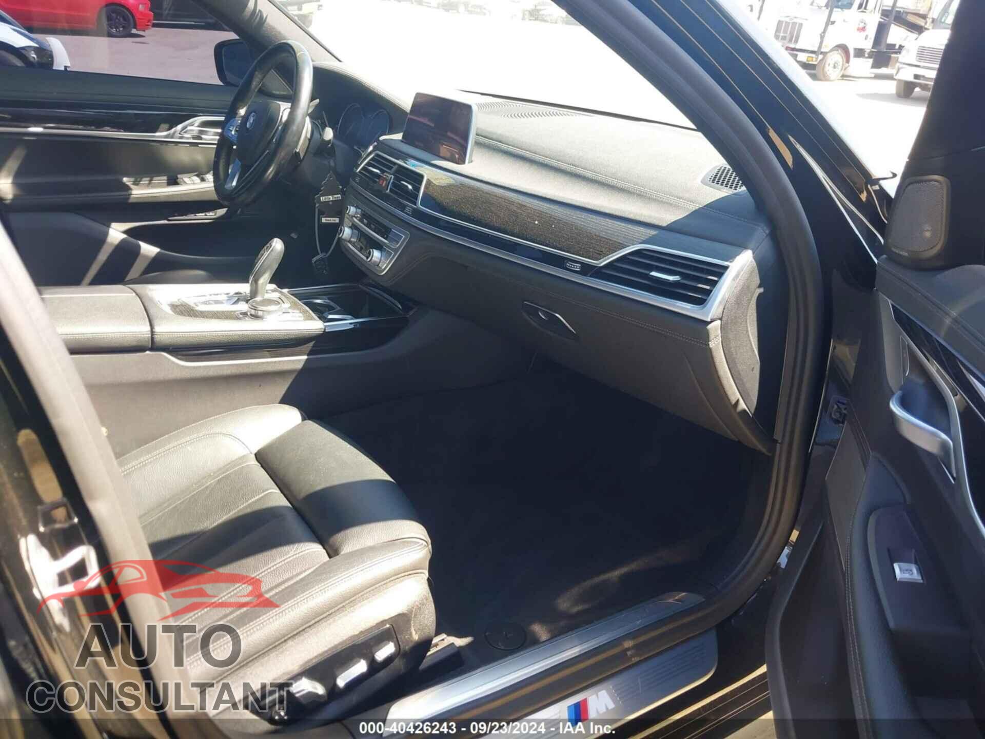 BMW 740I 2019 - WBA7E2C59KB218297