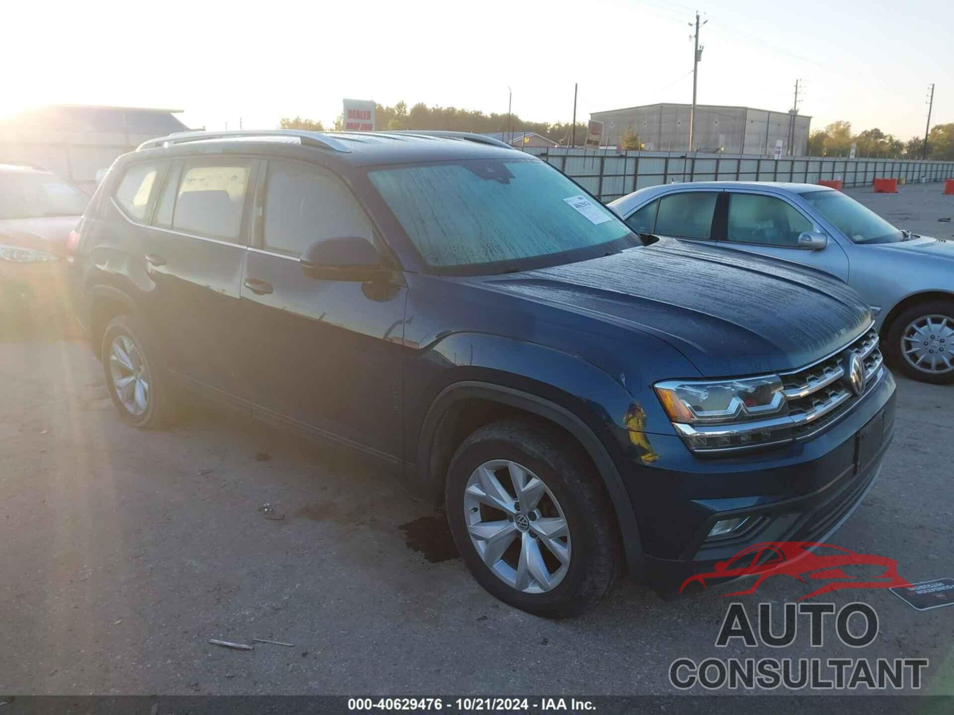 VOLKSWAGEN ATLAS 2018 - 1V2DR2CA1JC547655