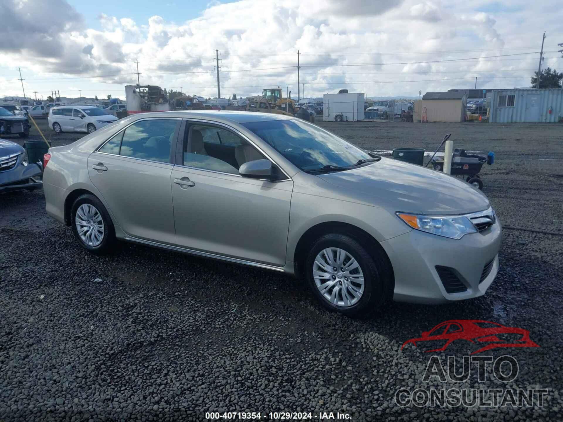 TOYOTA CAMRY 2014 - 4T4BF1FK0ER369660