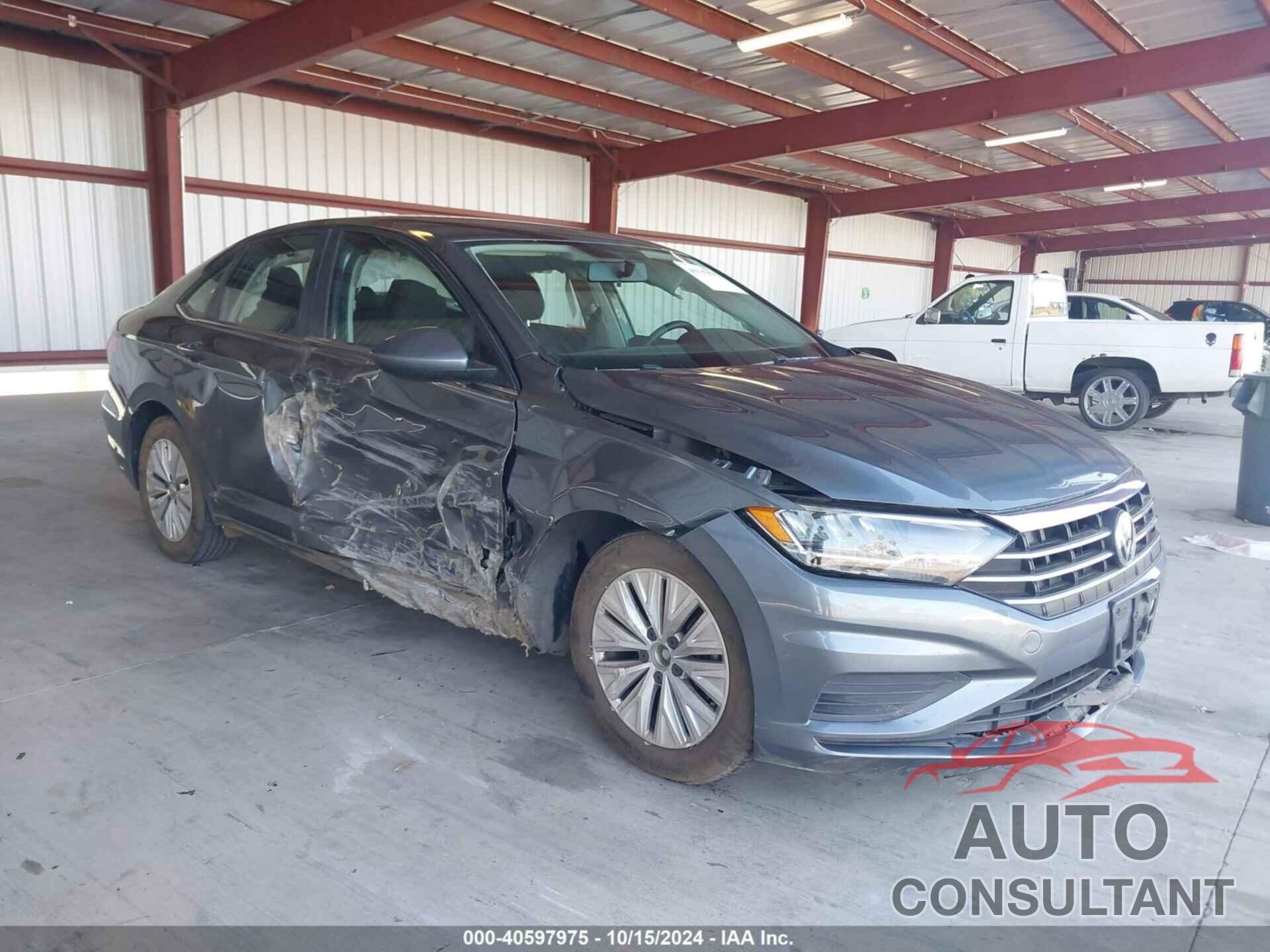 VOLKSWAGEN JETTA 2019 - 3VWC57BUXKM110672