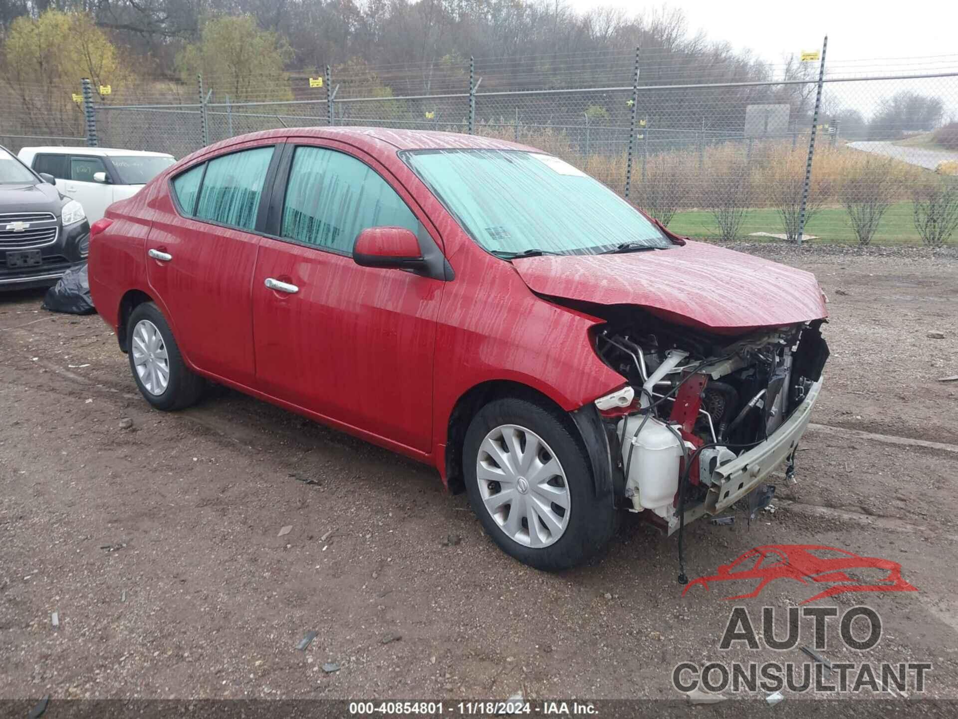 NISSAN VERSA 2012 - 3N1CN7AP9CL941010