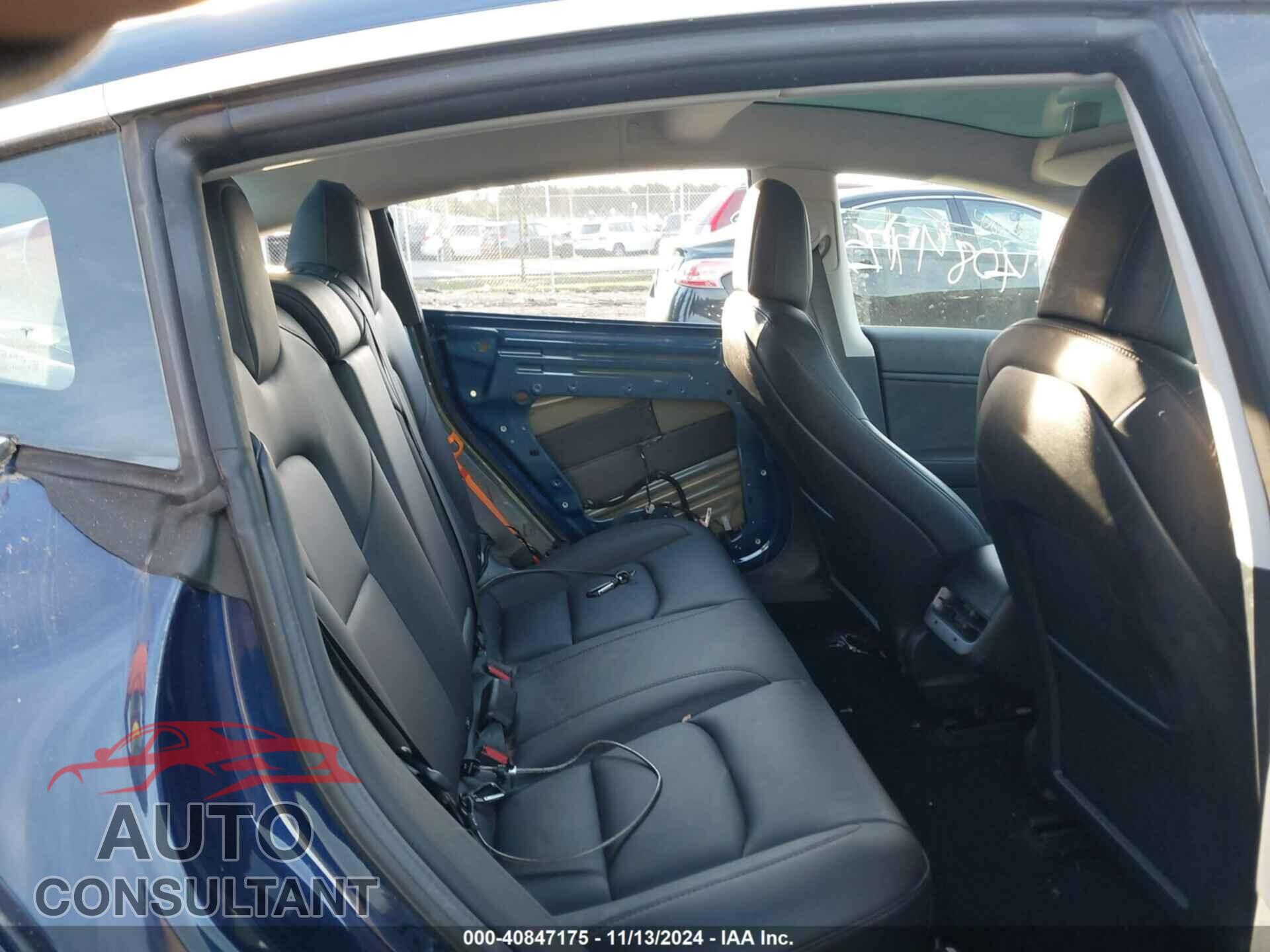 TESLA MODEL 3 2018 - 5YJ3E1EB9JF088158