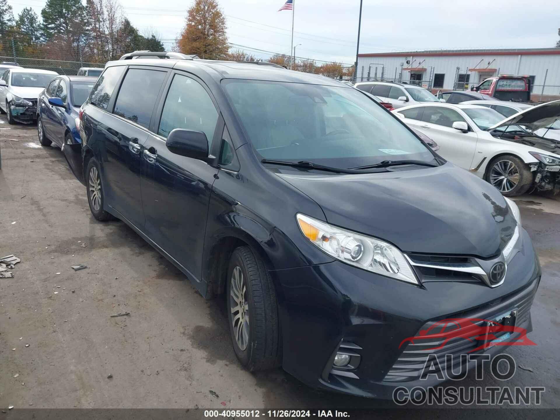 TOYOTA SIENNA 2018 - 5TDYZ3DCXJS937855