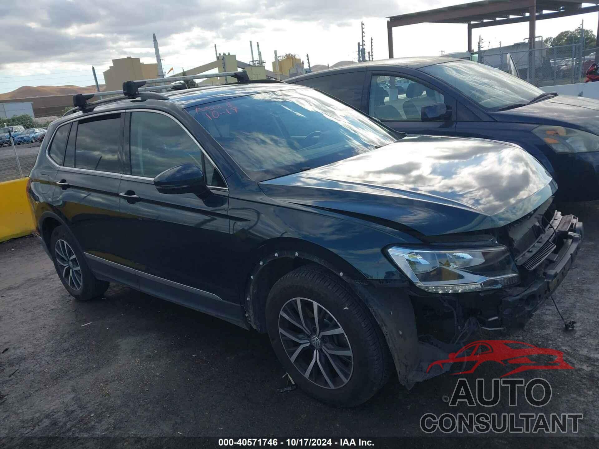 VOLKSWAGEN TIGUAN 2018 - 3VV3B7AX6JM008504