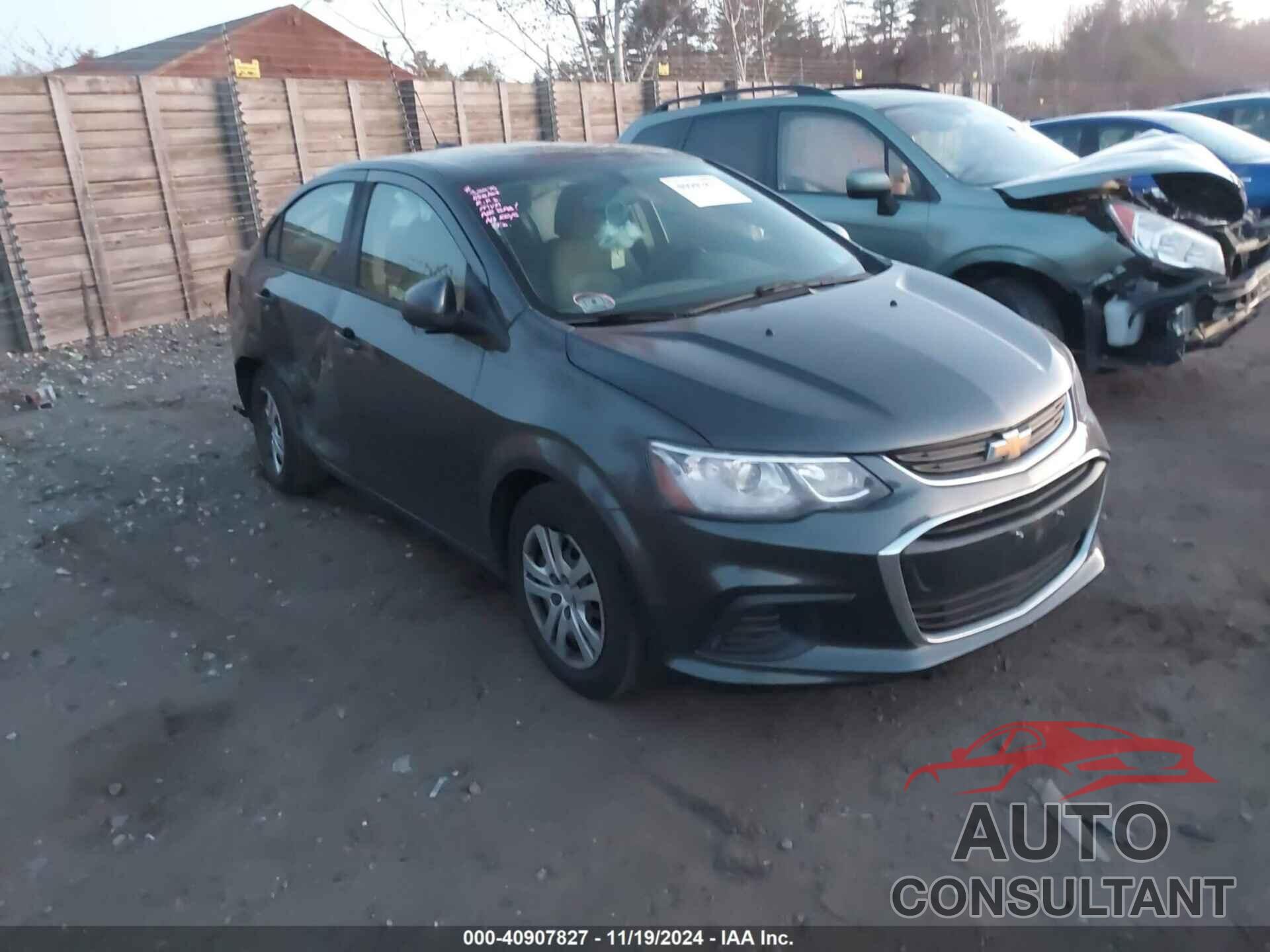 CHEVROLET SONIC 2019 - 1G1JB5SB4K4134685