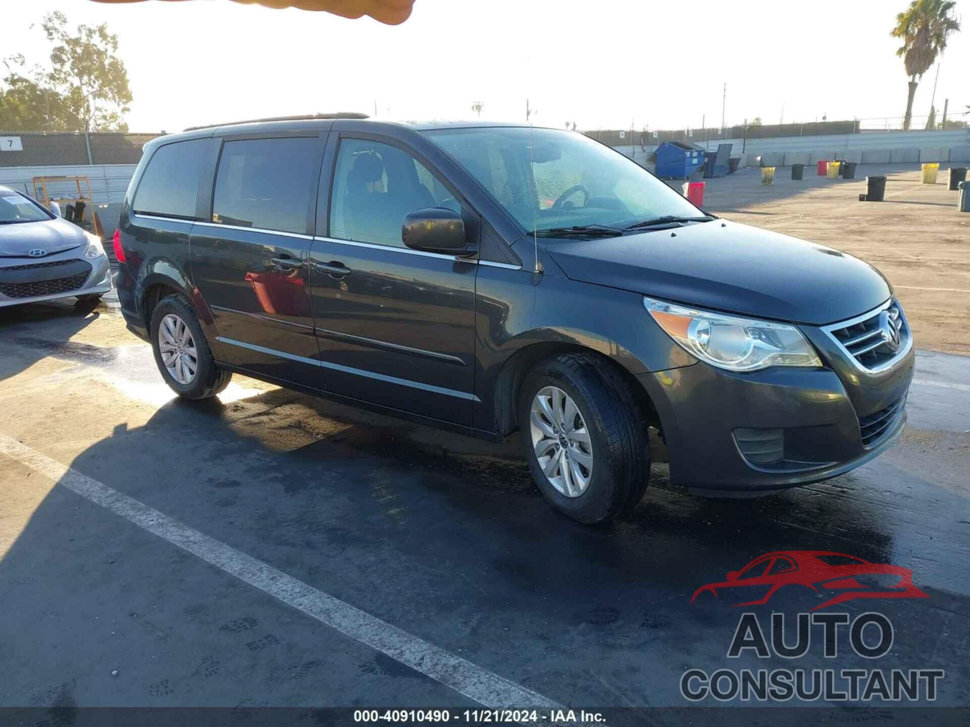 VOLKSWAGEN ROUTAN 2012 - 2C4RVABG7CR392221