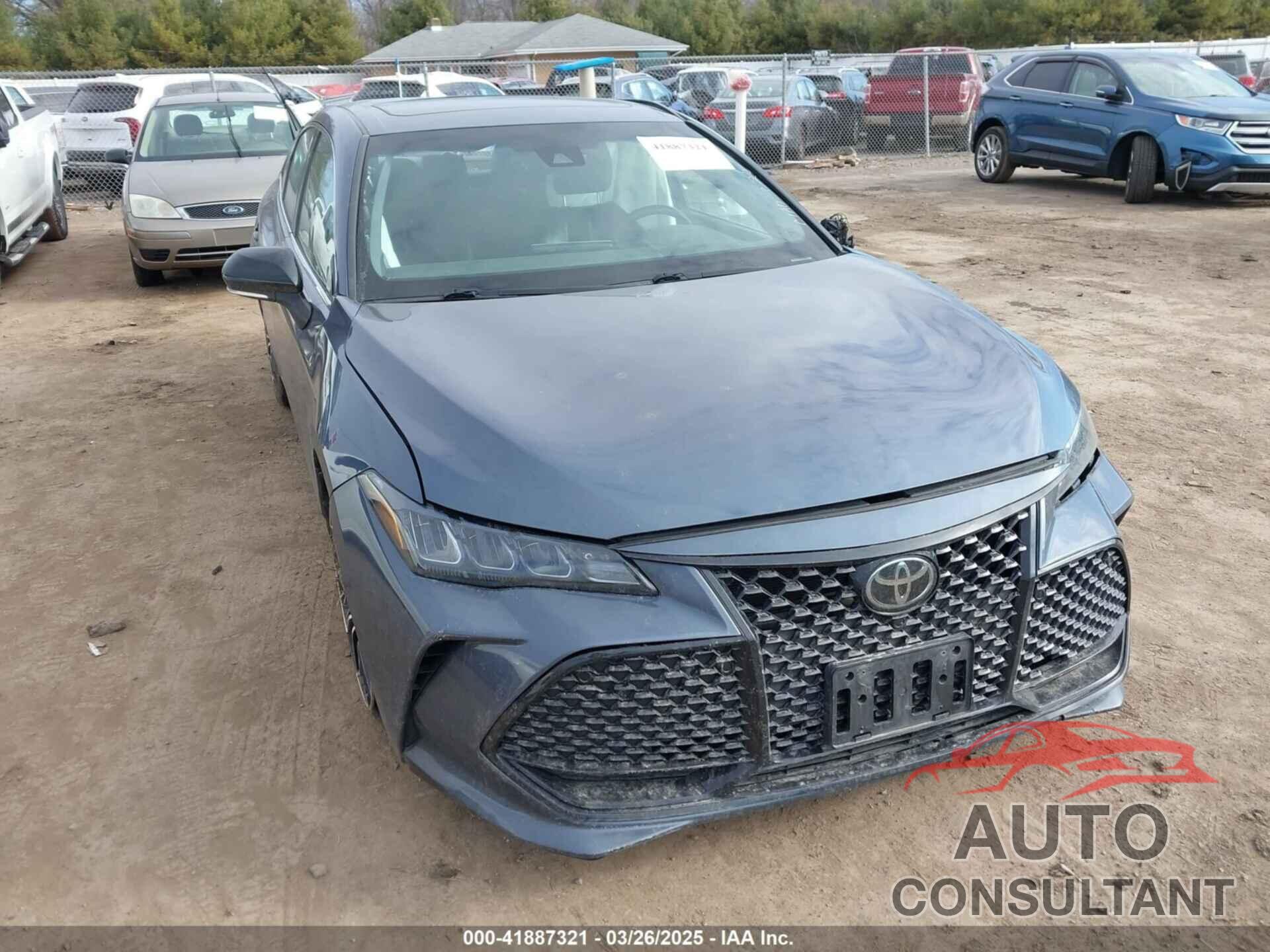 TOYOTA AVALON 2019 - 4T1BZ1FB3KU024135