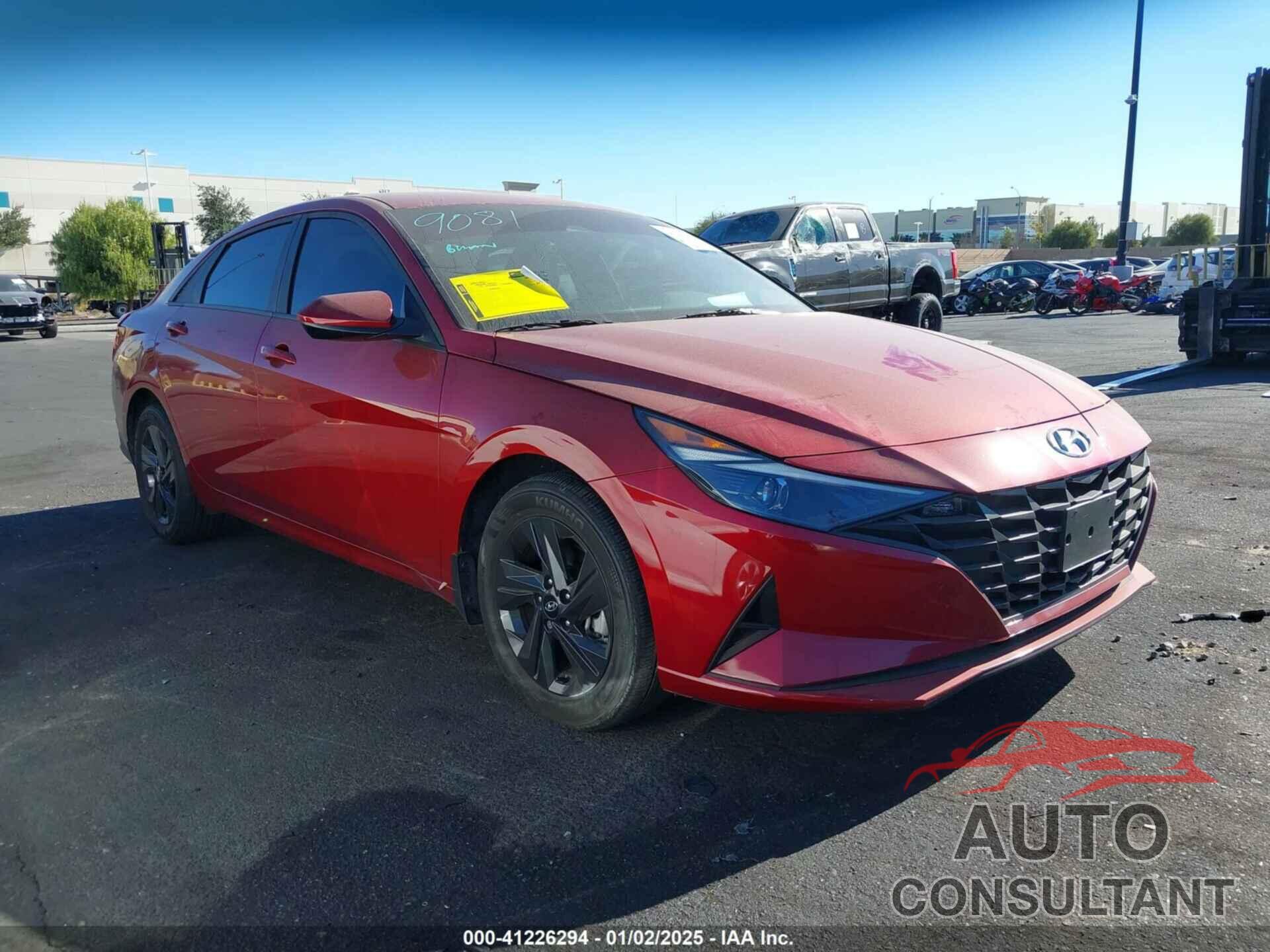 HYUNDAI ELANTRA 2023 - KMHLM4AGXPU584555