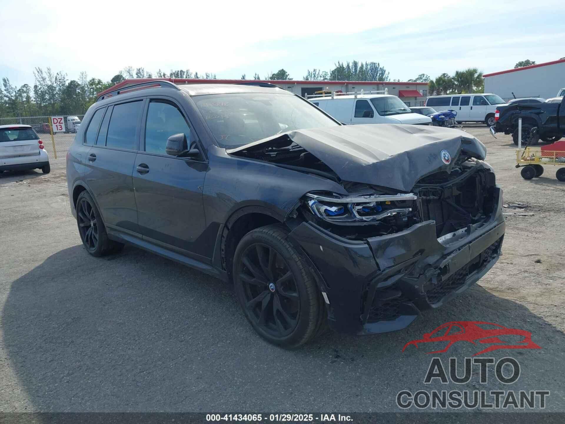 BMW X7 2022 - 5UXCX6C08N9M15818