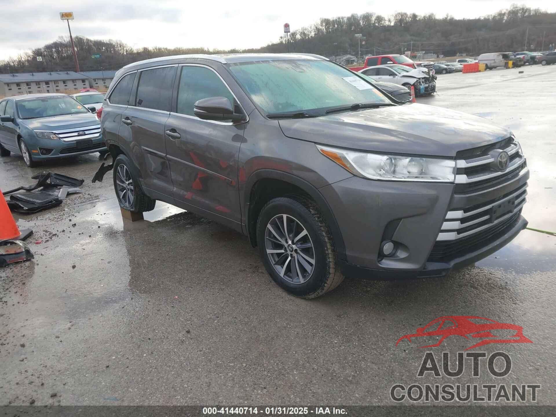 TOYOTA HIGHLANDER 2017 - 5TDJZRFH4HS409798