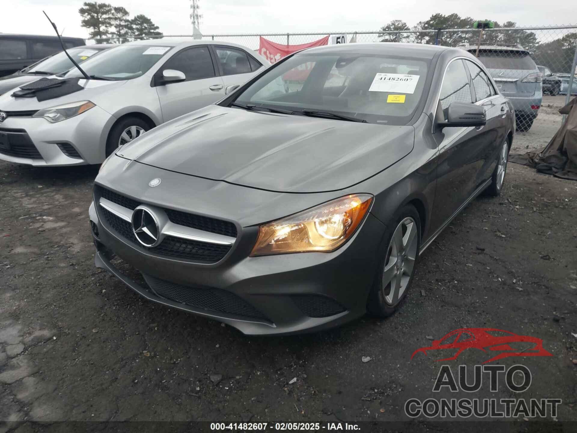 MERCEDES-BENZ CLA 250 2015 - WDDSJ4EB5FN247331