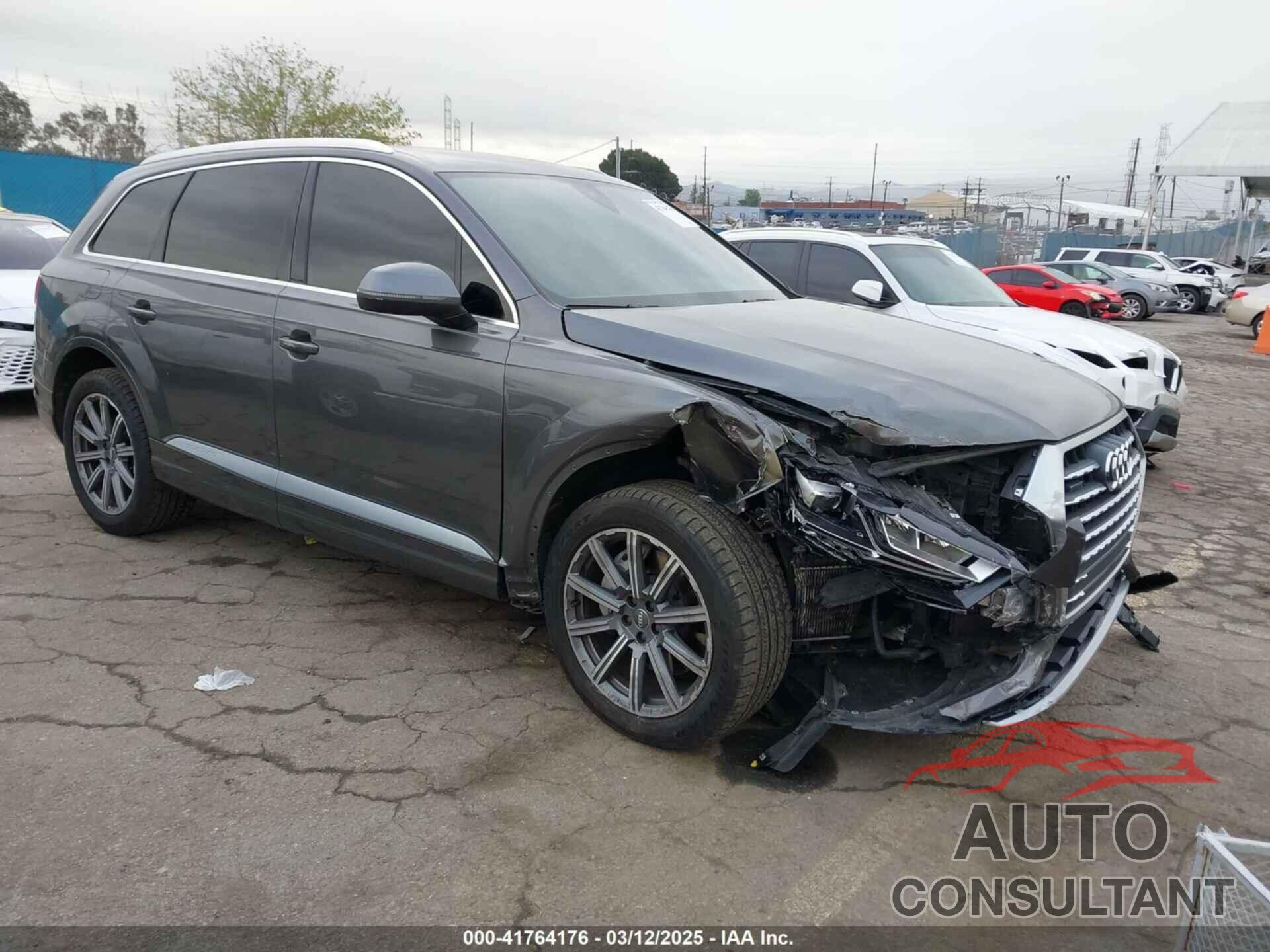 AUDI Q7 2018 - WA1LAAF73JD051839